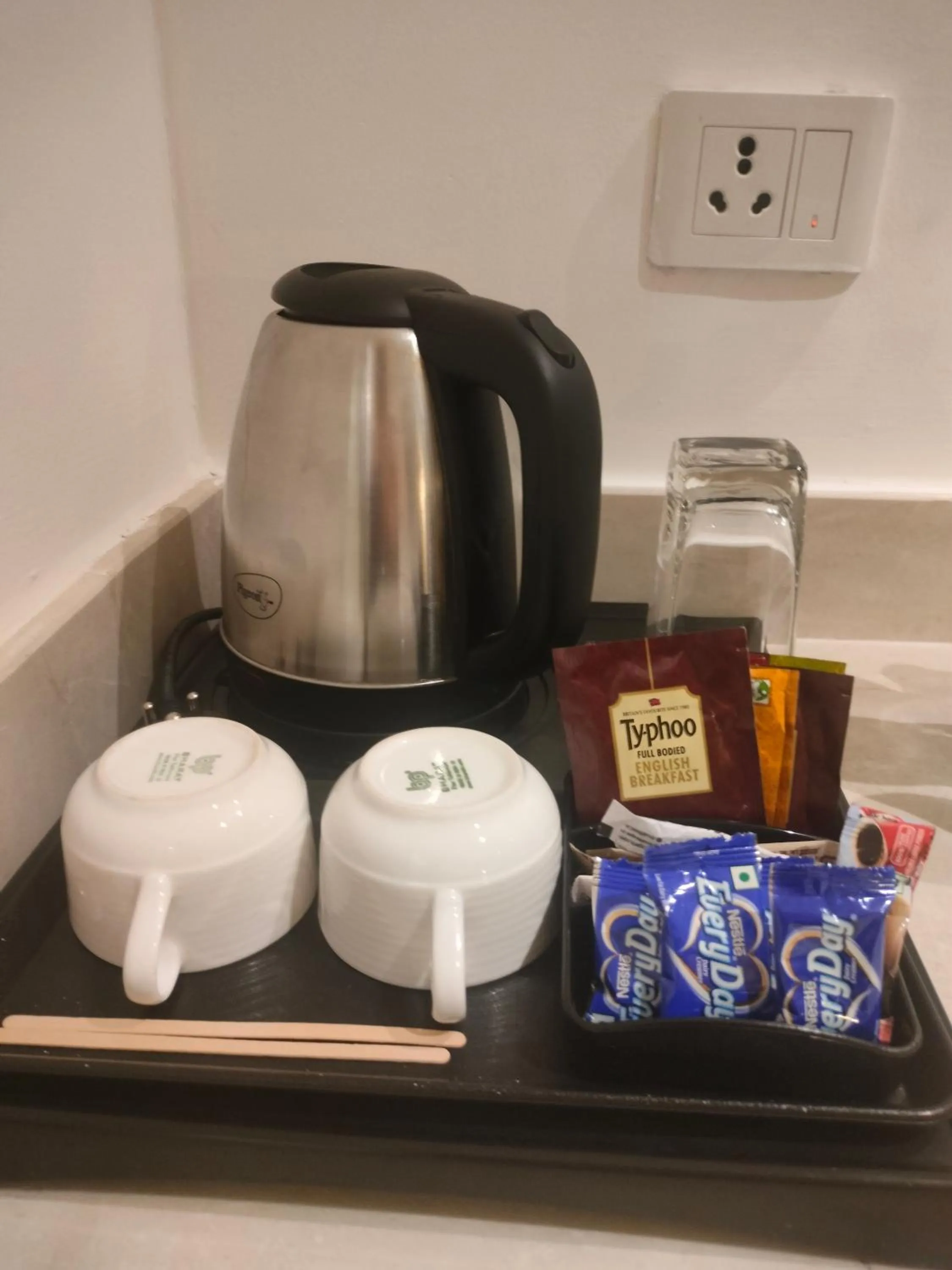 Coffee/tea facilities in Holiday Inn Chandigarh Panchkula, an IHG Hotel