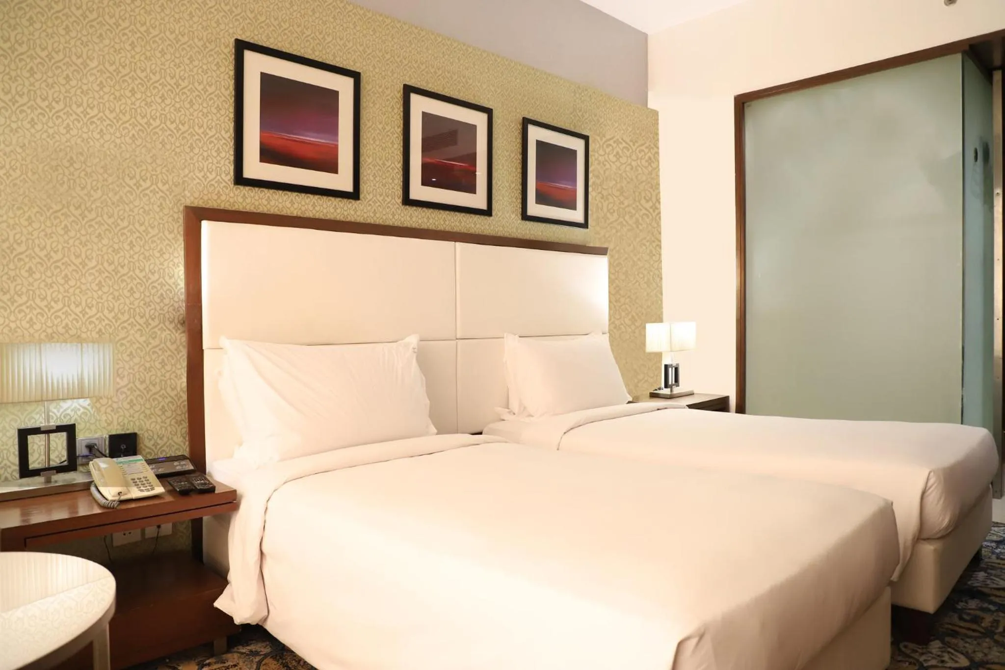 Photo of the whole room, Bed in Holiday Inn Chandigarh Panchkula, an IHG Hotel