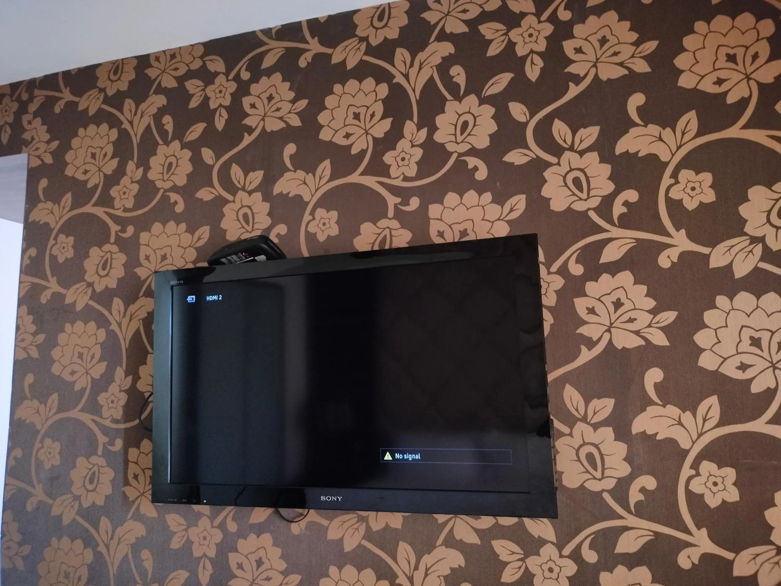 TV and multimedia in Holiday Inn Chandigarh Panchkula, an IHG Hotel