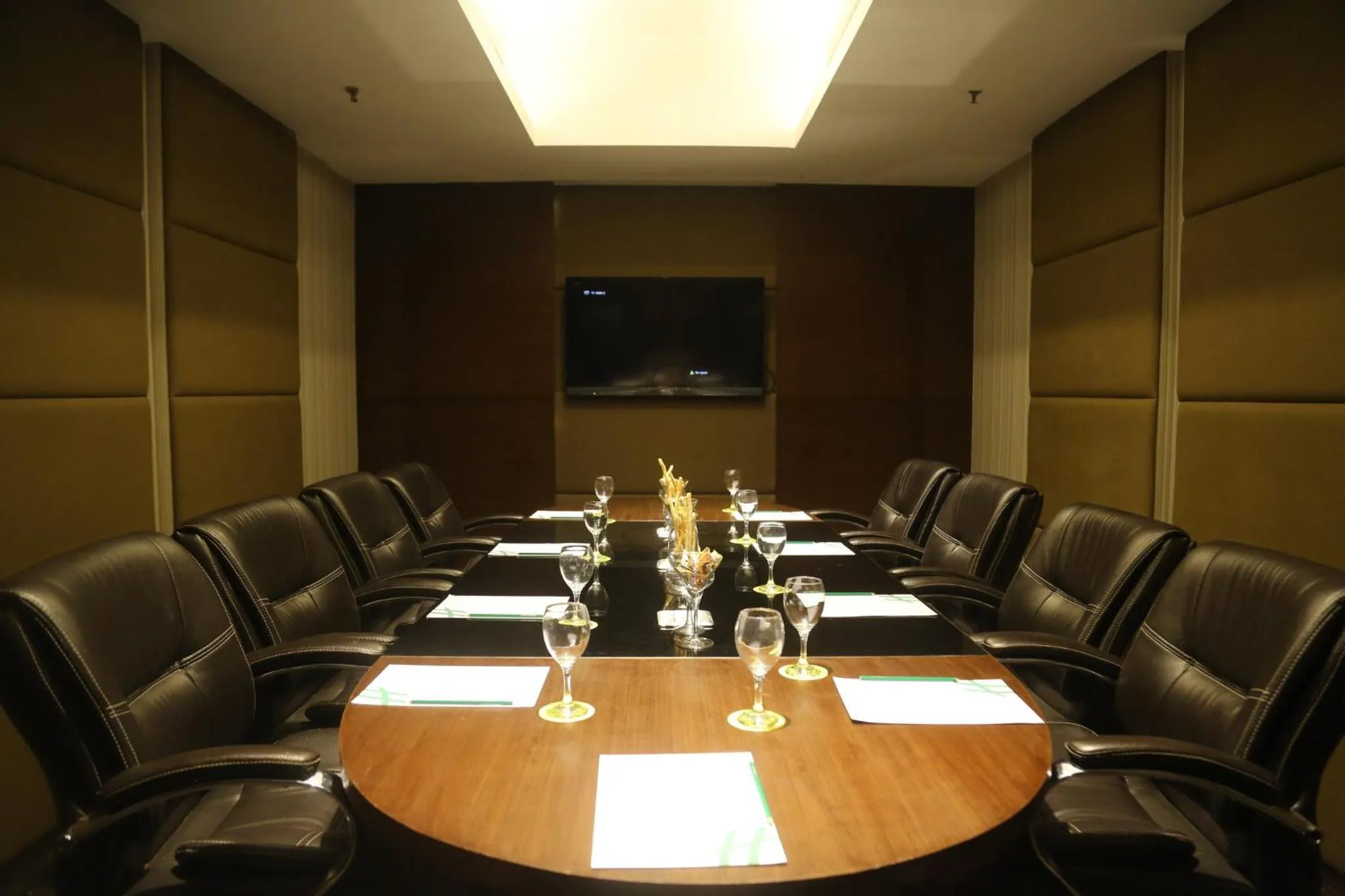 Meeting/conference room in Holiday Inn Chandigarh Panchkula, an IHG Hotel