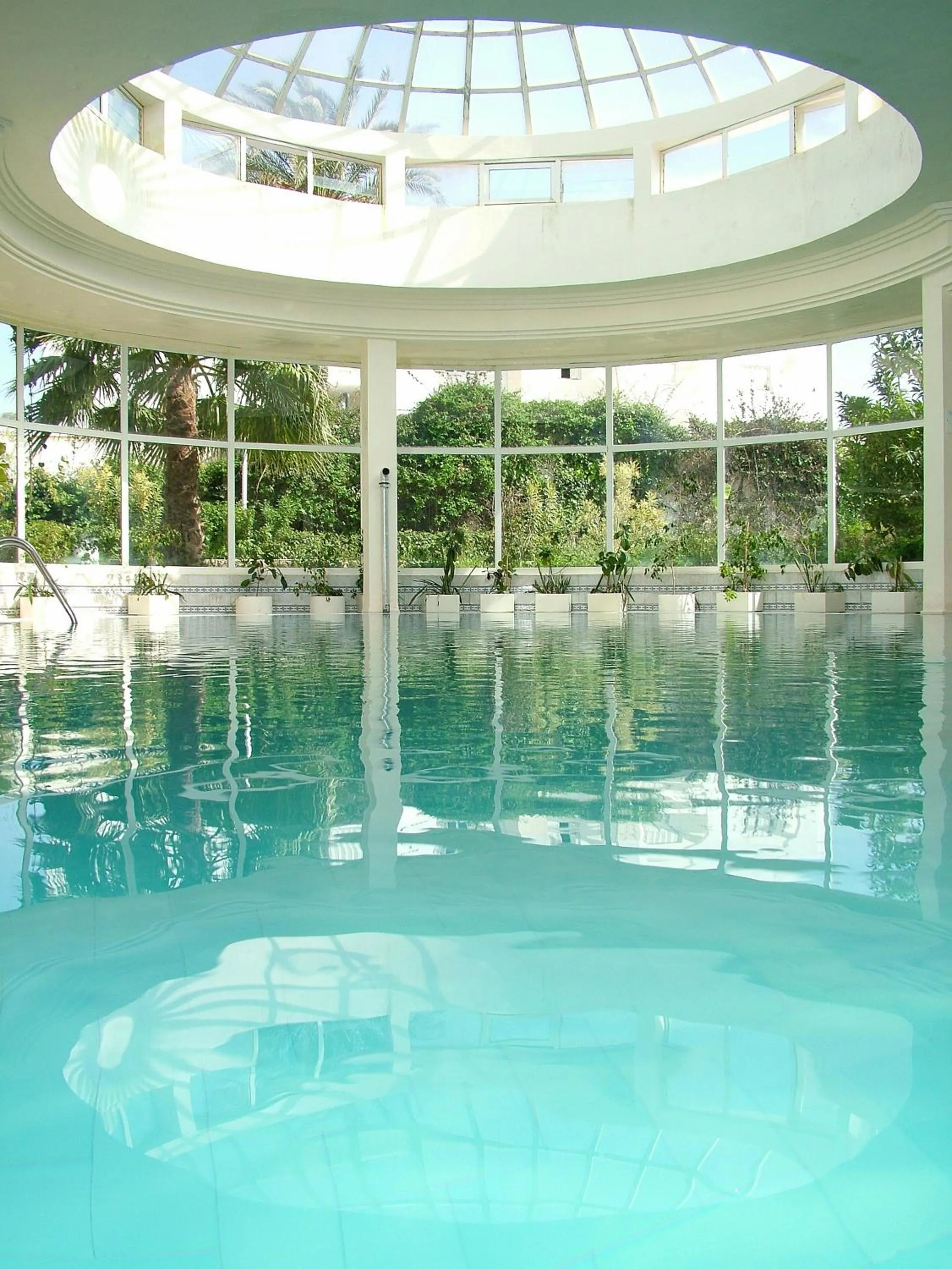 Swimming pool in El Mouradi Skanes