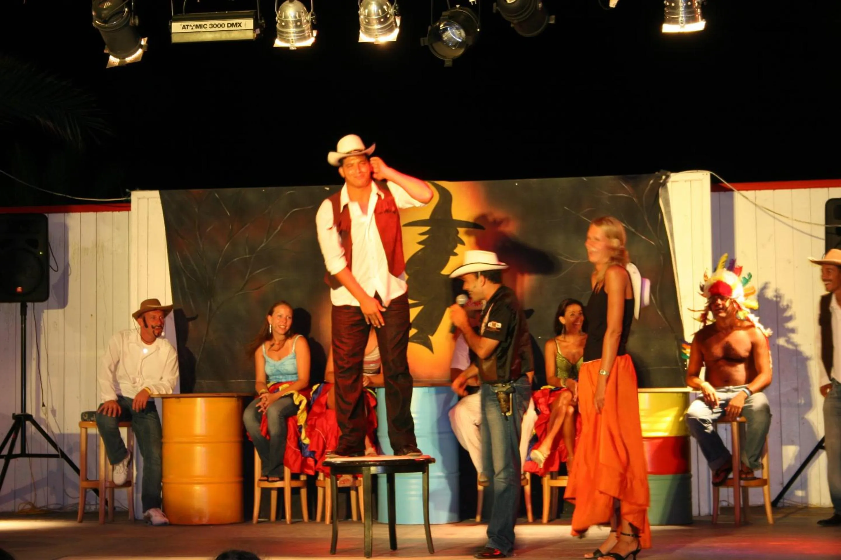 Evening entertainment in El Mouradi Skanes