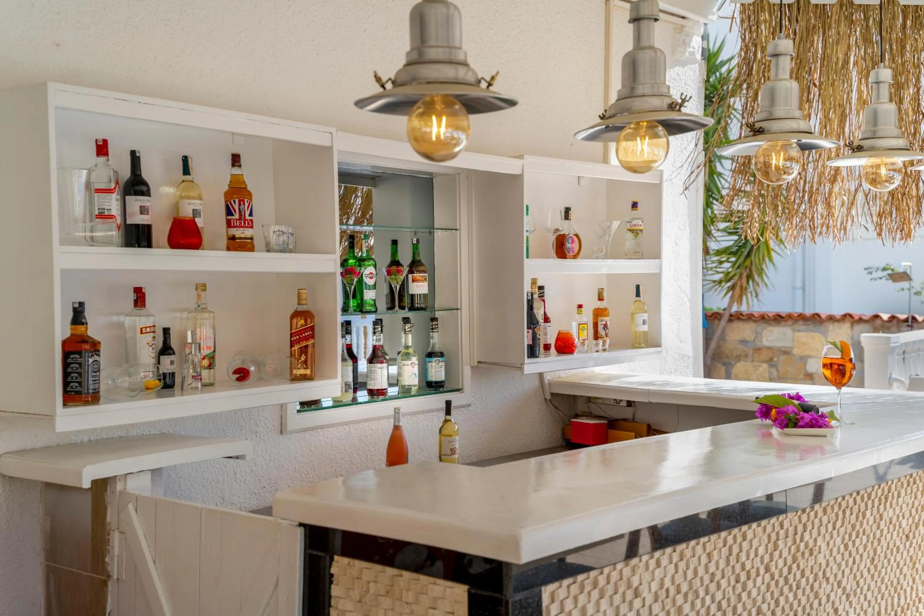 Lounge or bar in Queen Boutique Hotel