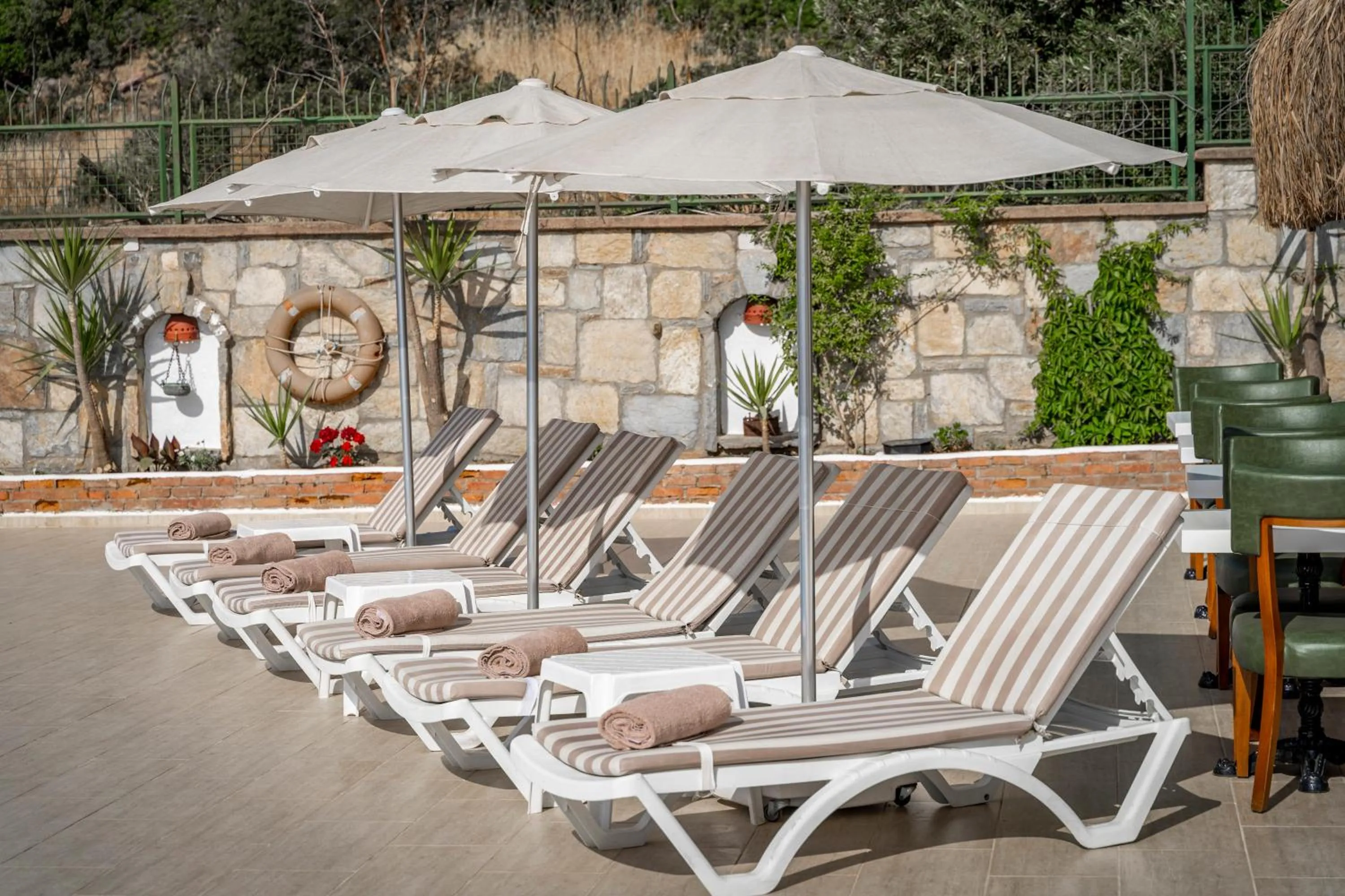 sunbed in Queen Boutique Hotel