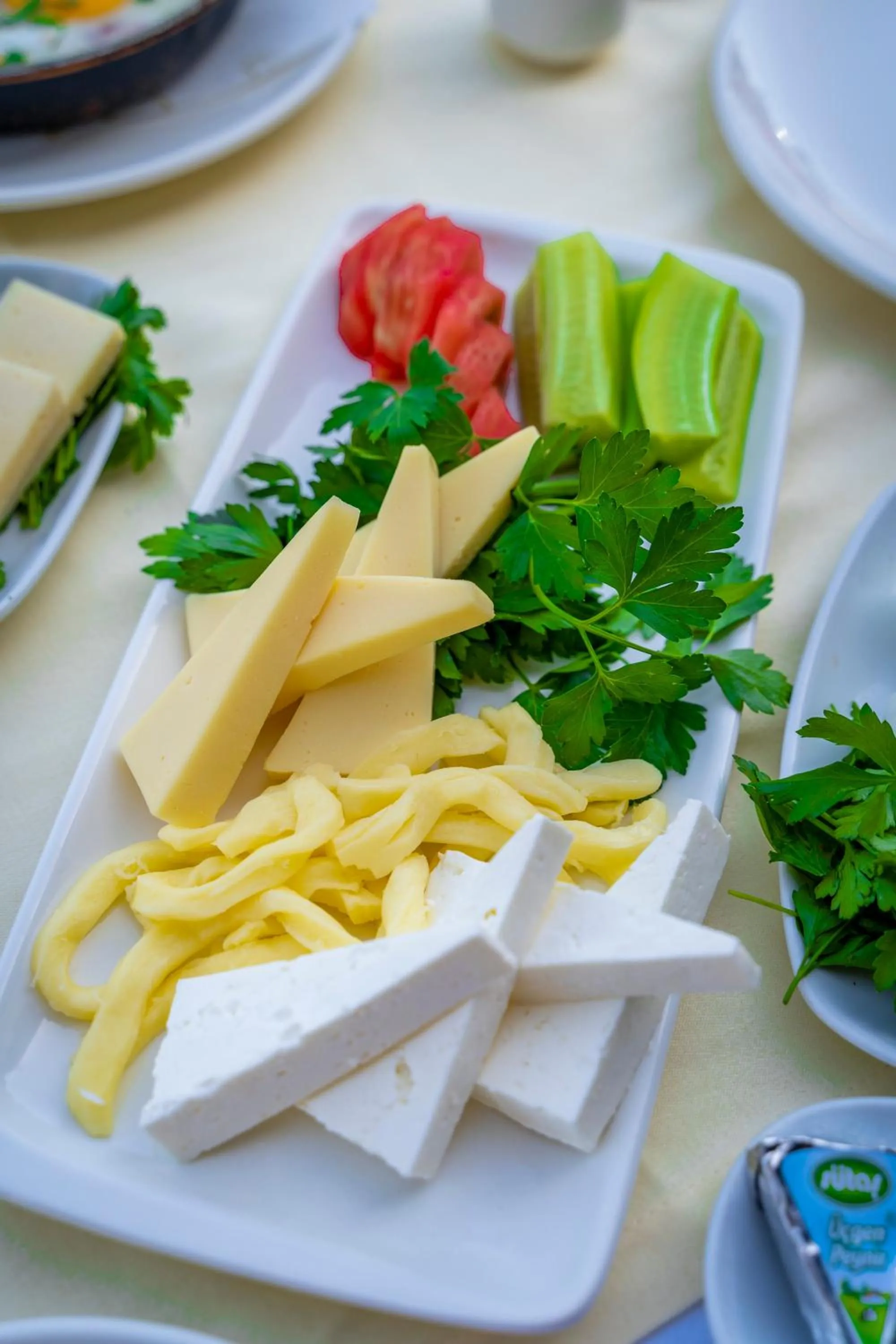 Restaurant/places to eat, Food in Queen Boutique Hotel