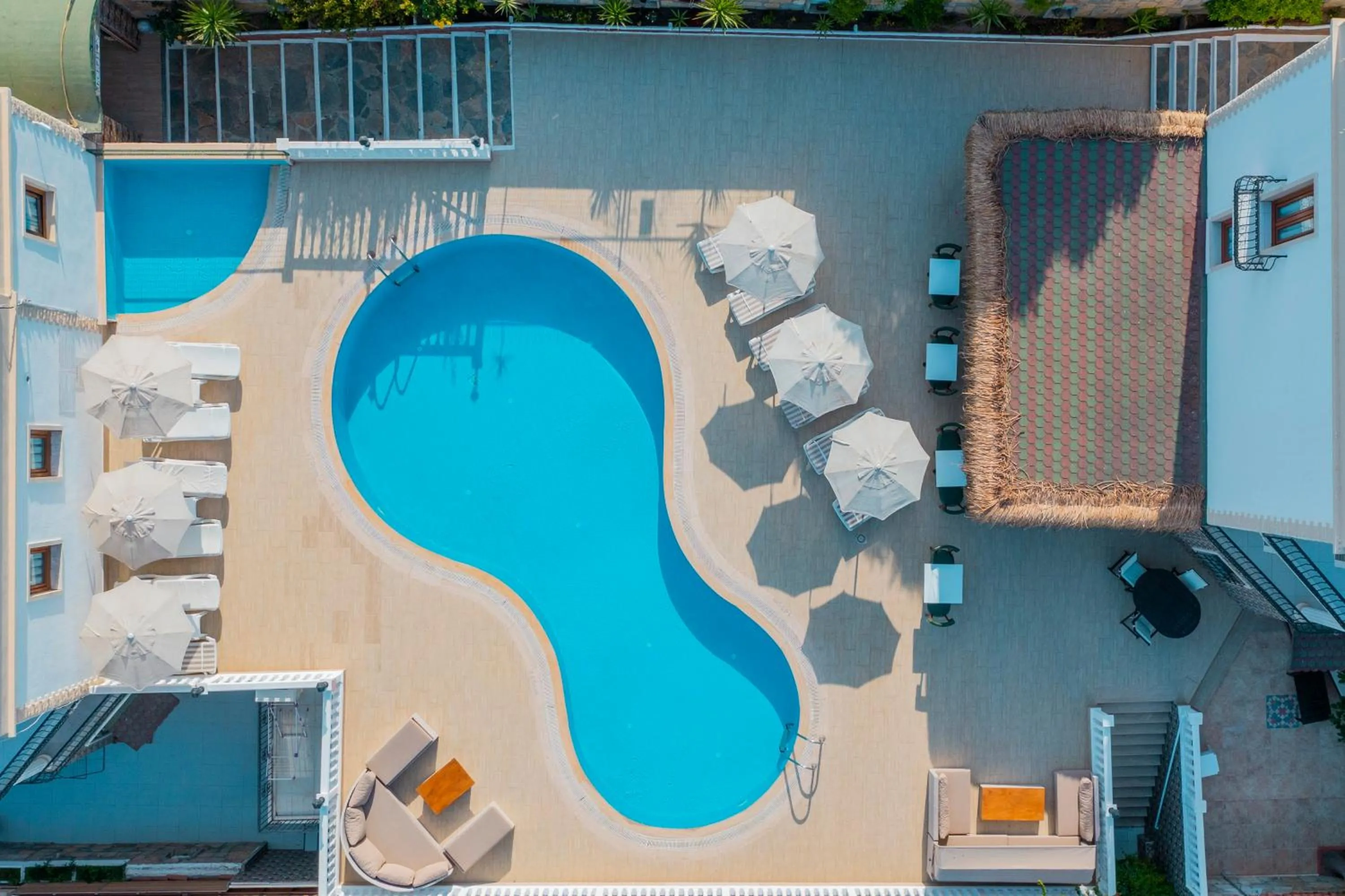 City view, Pool View in Queen Boutique Hotel