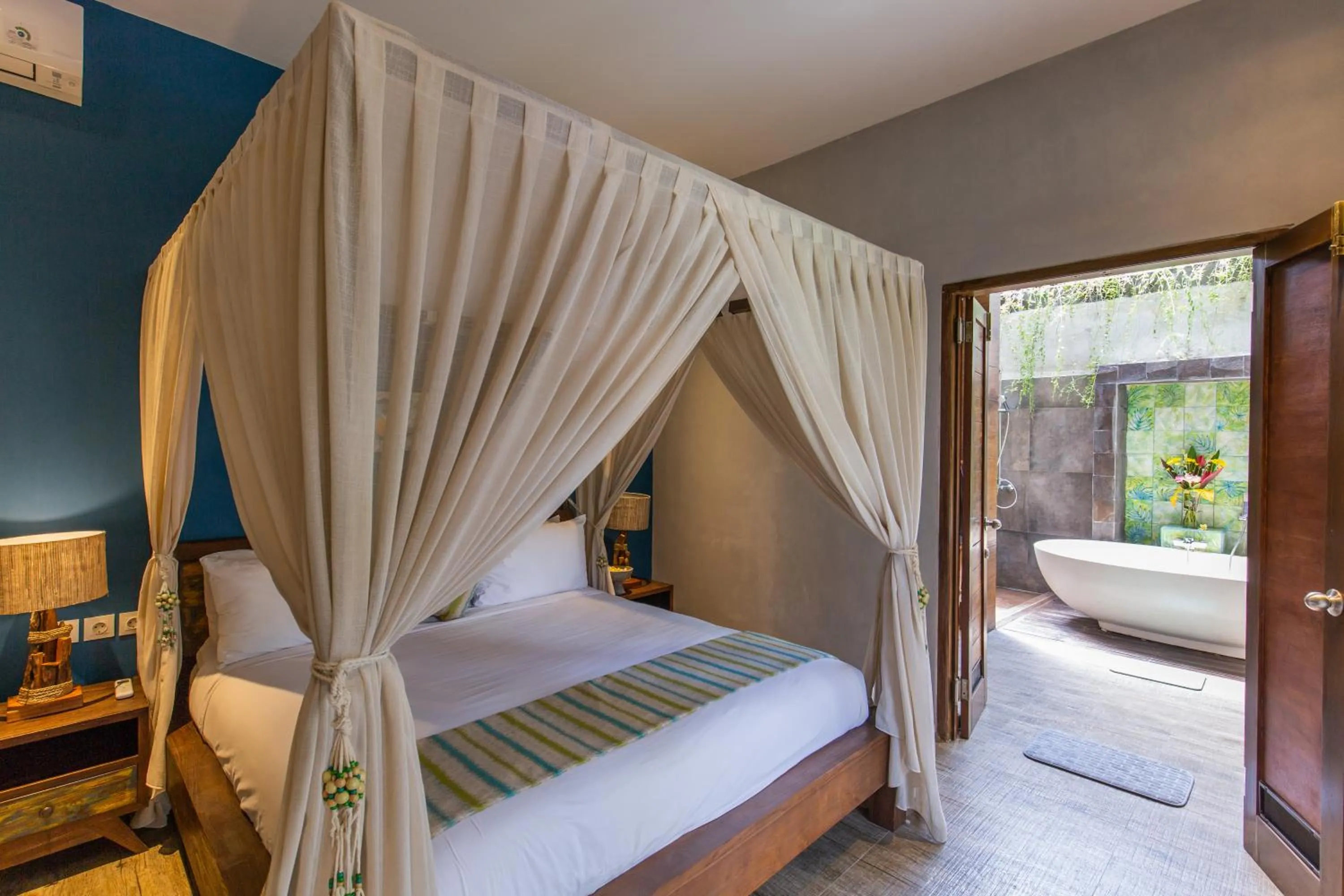 Bed in Delight ART Villas