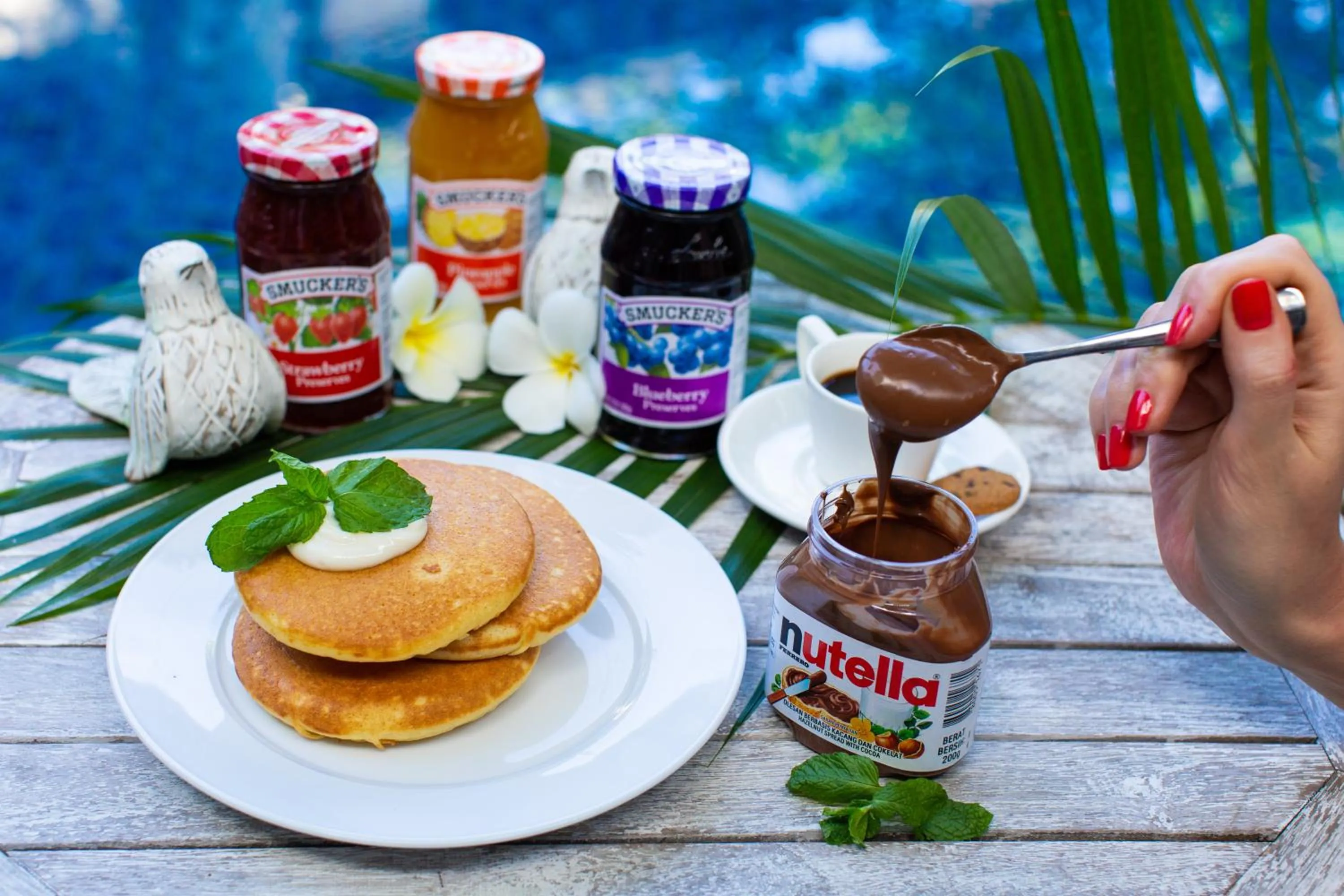 Food and drinks in Delight ART Villas