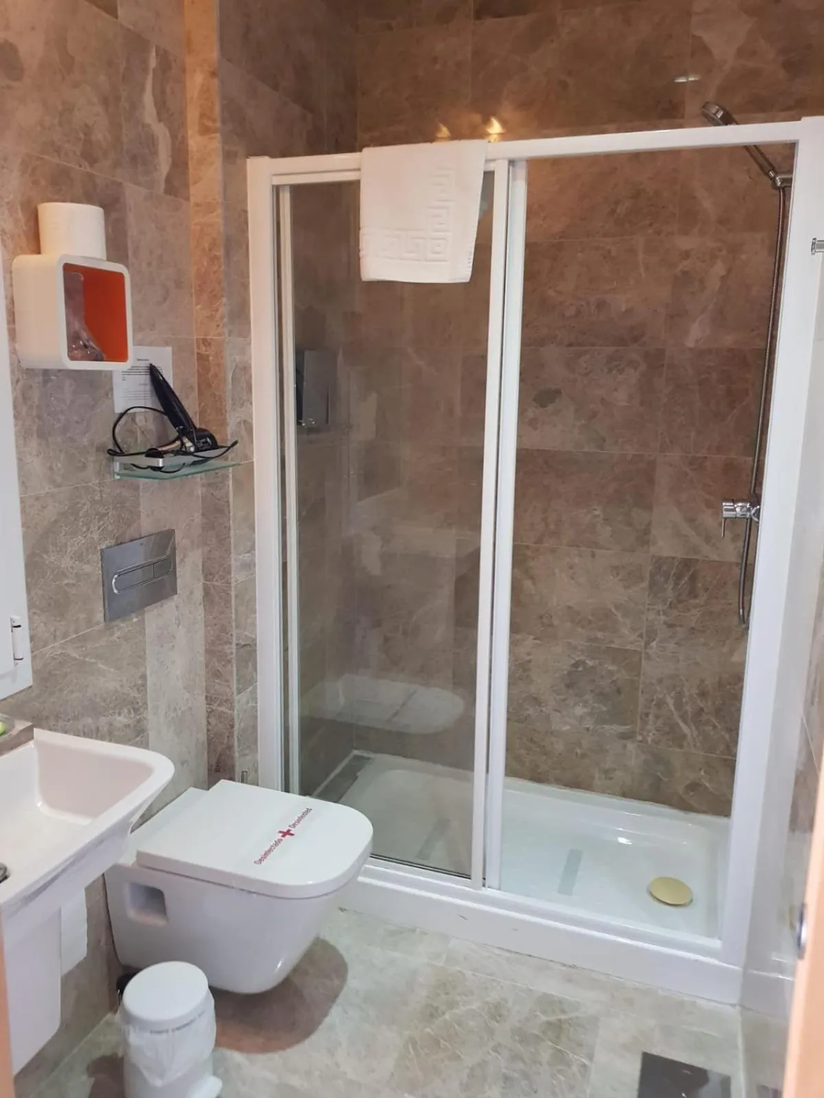 Bathroom in Hotel Senderos