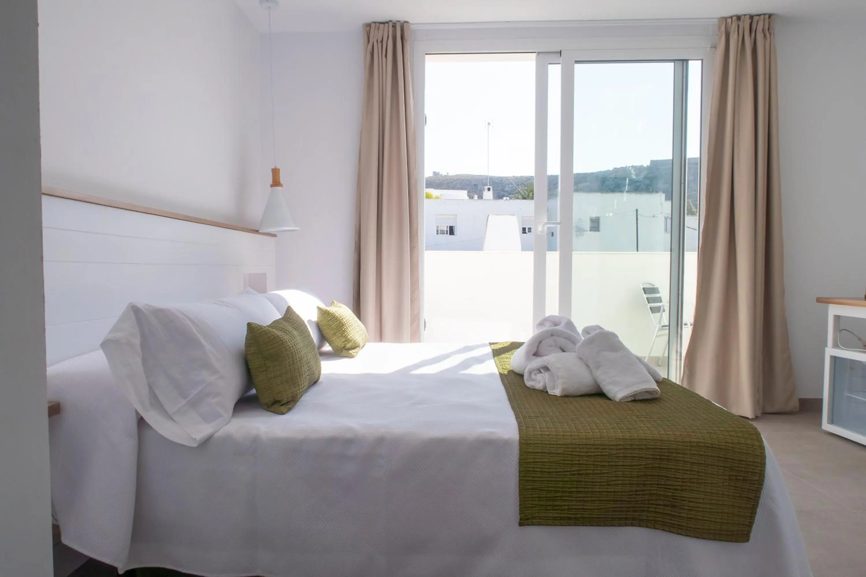 Bedroom, Bed in Hotel Senderos