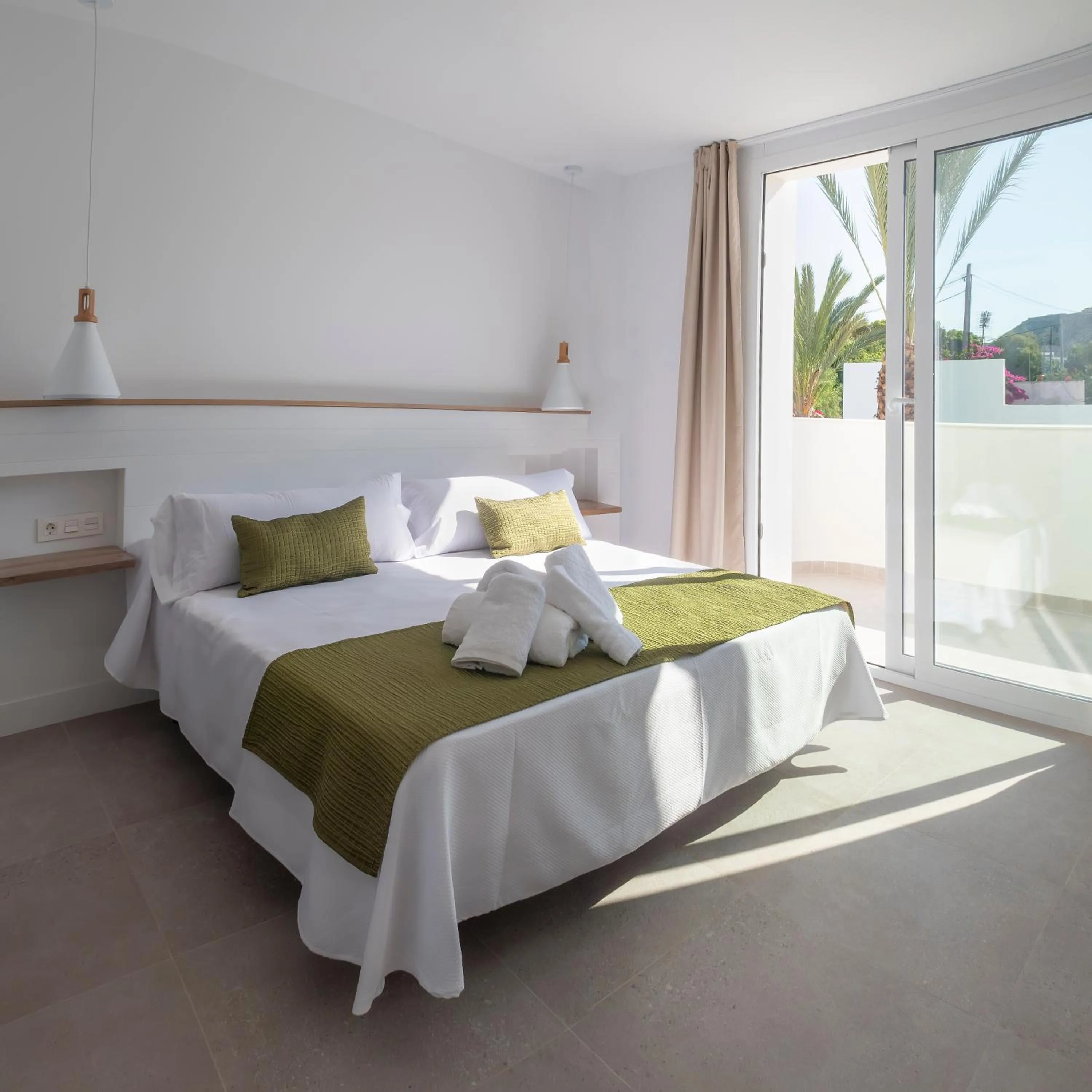 Bedroom, Bed in Hotel Senderos