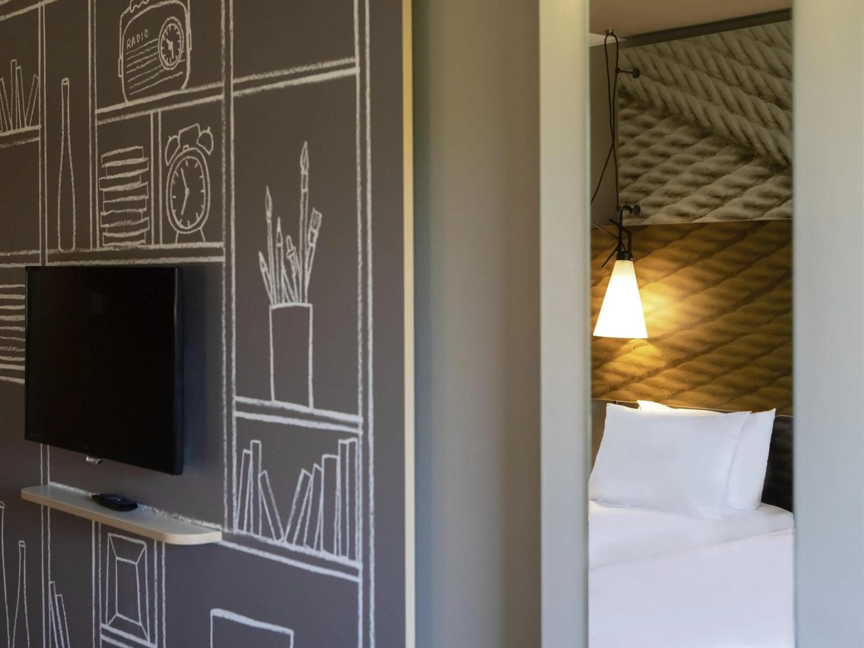 Bedroom, Bed in ibis Budapest Castle Hill