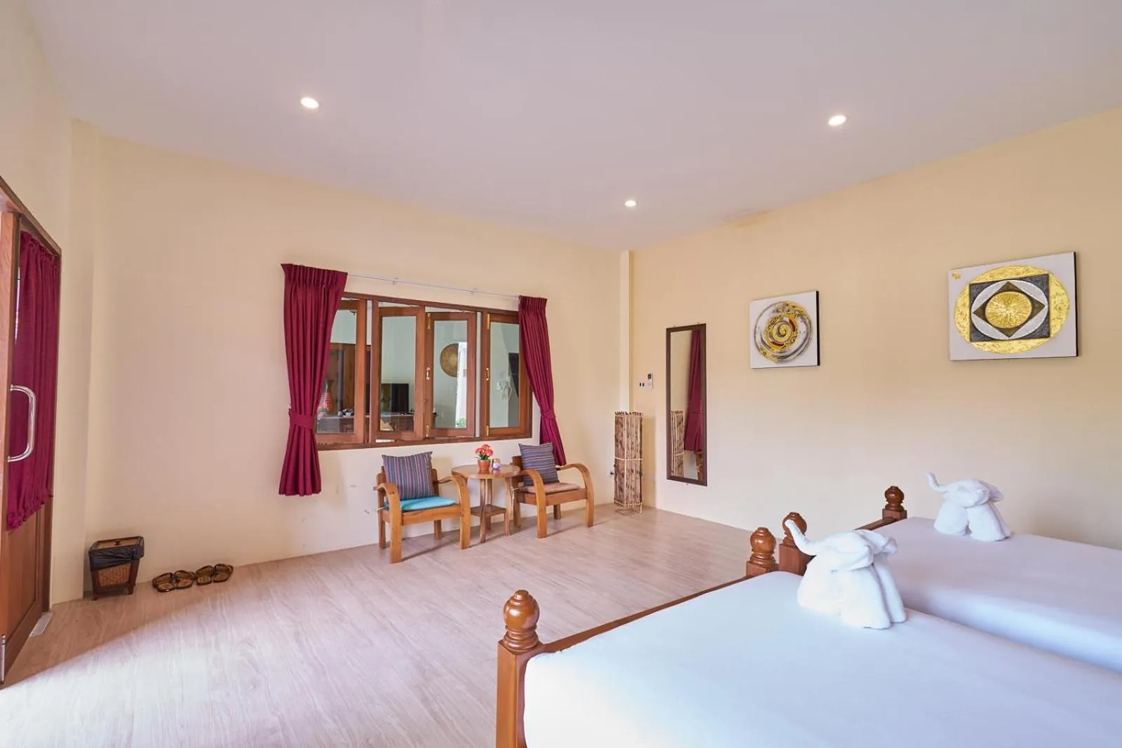 Bed in Mina Garden Villa Resort