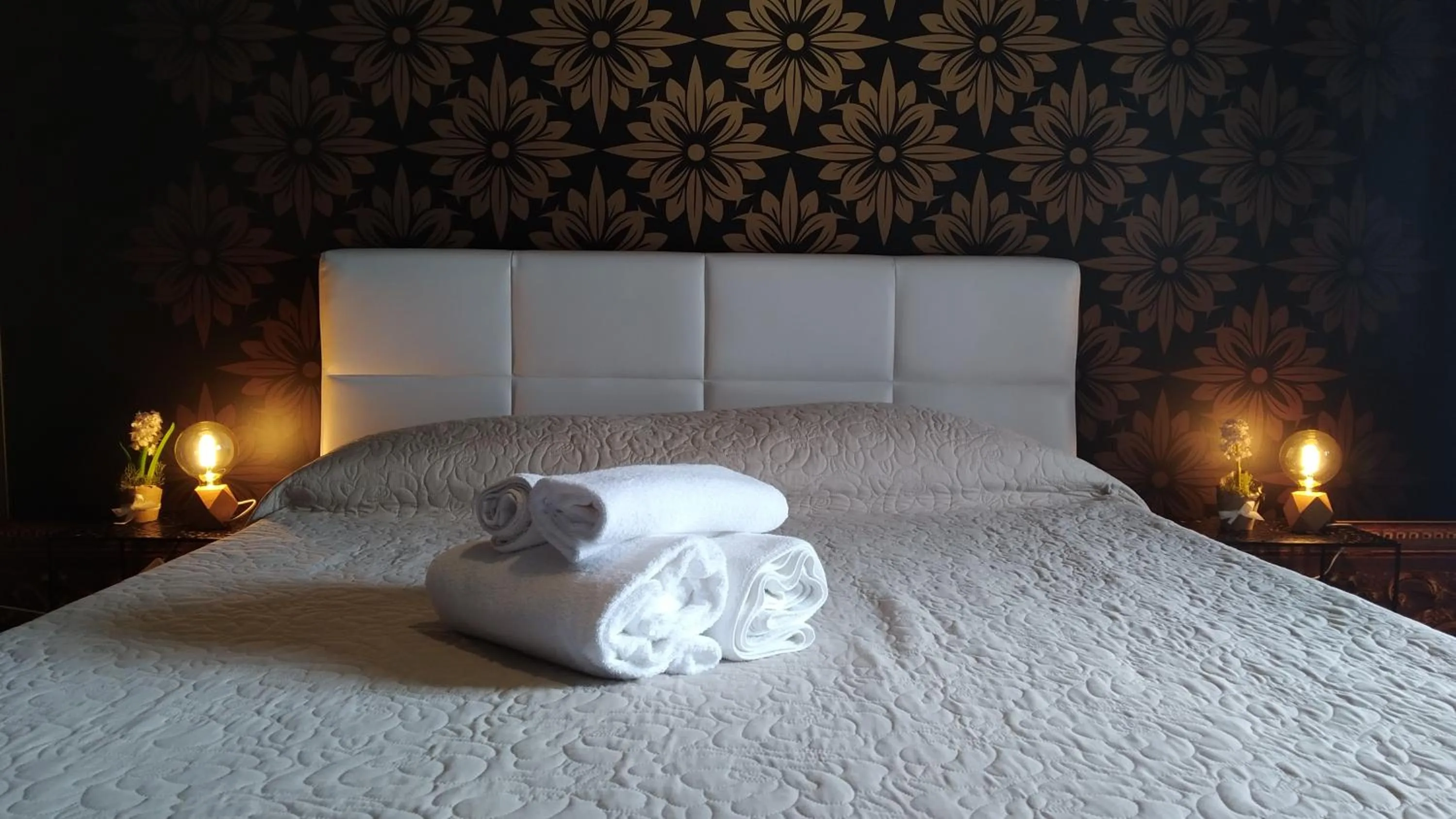 Bed in CconfortHotels R&B Dolci Emozioni