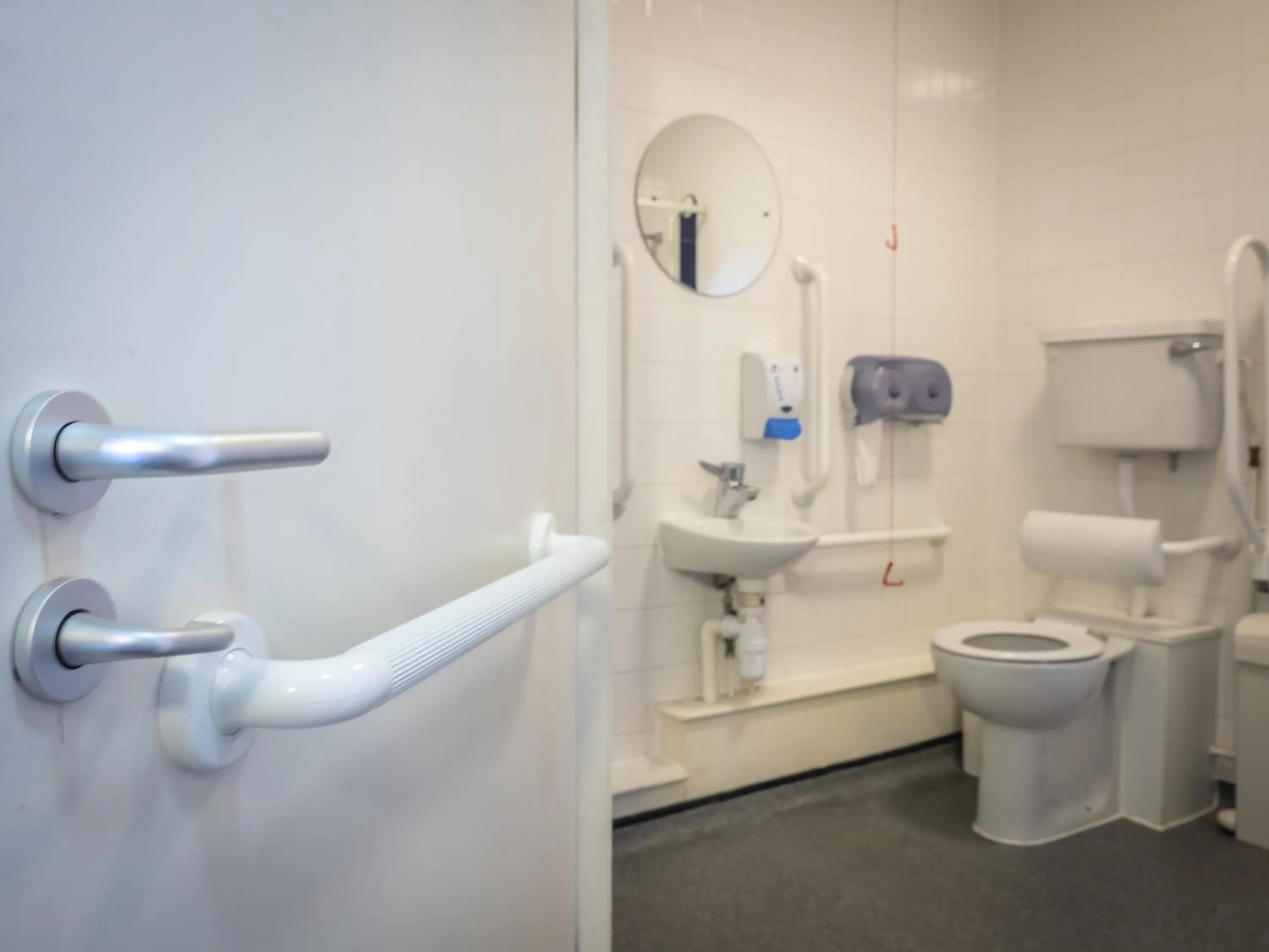 Toilet in LSE Passfield Hall