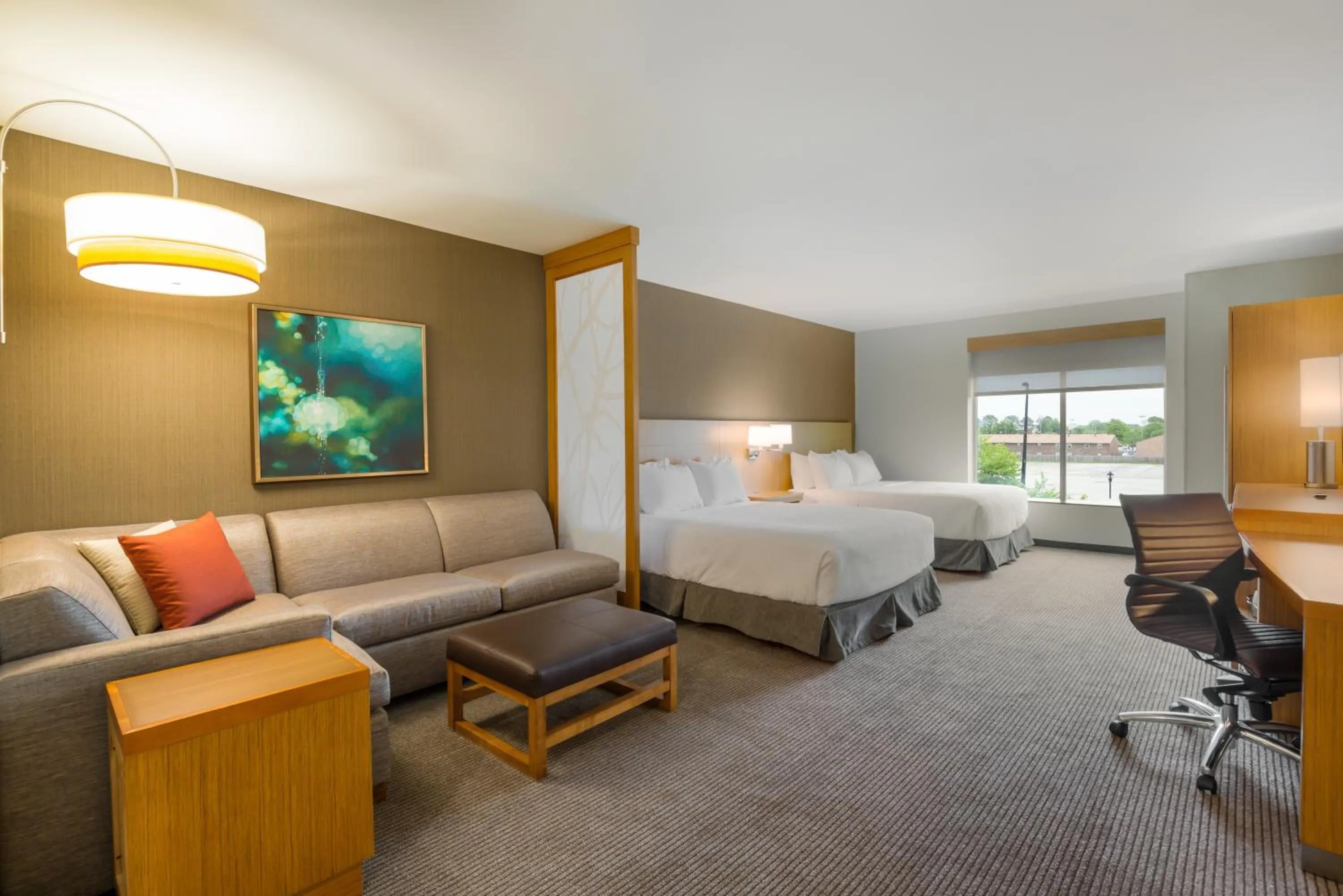 Bed in Hyatt Place Hampton Convention Center