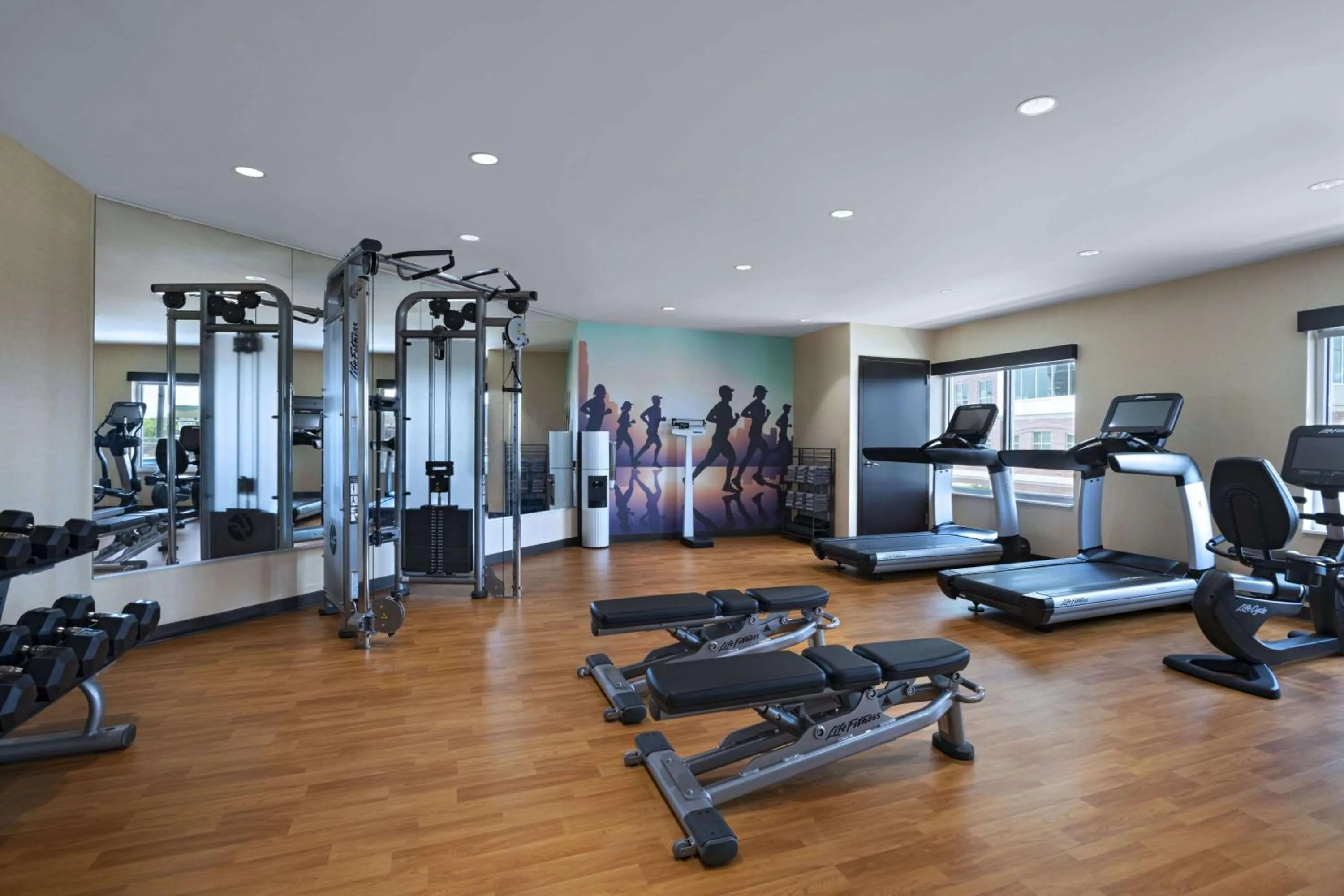 Fitness centre/facilities in Hyatt Place Greensboro Downtown
