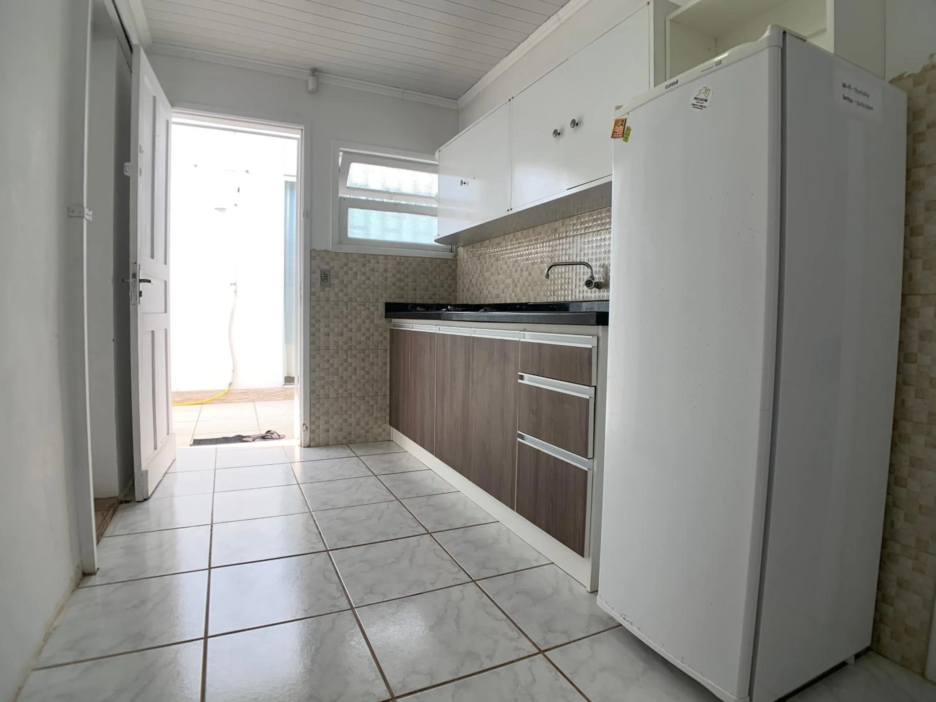 Kitchen or kitchenette in kitnet Revitalize I