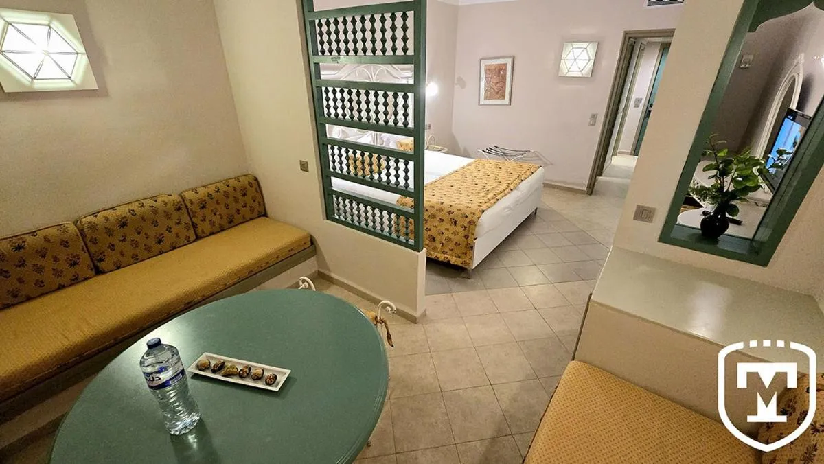 Bed in Hotel La Residence Hammamet