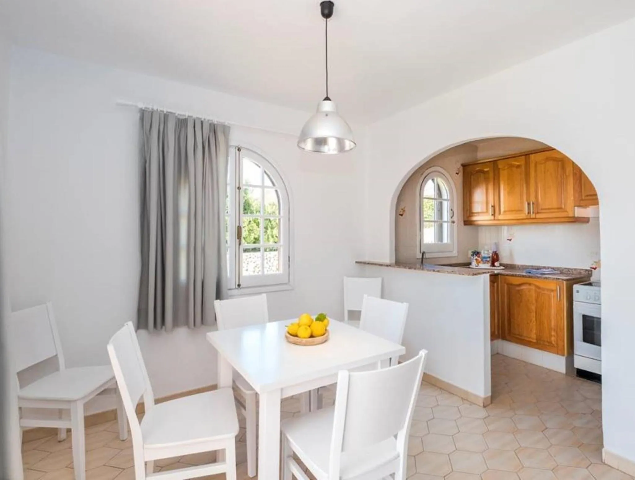 Kitchen or kitchenette in Girasol Garden Superior 2-d