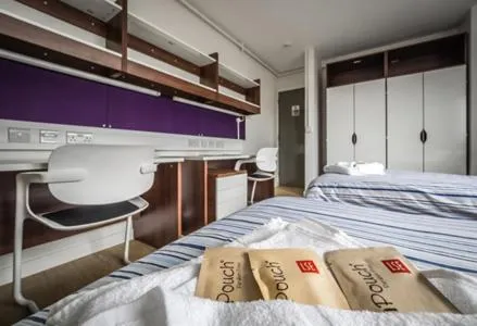 Bed in LSE Carr-Saunders Hall