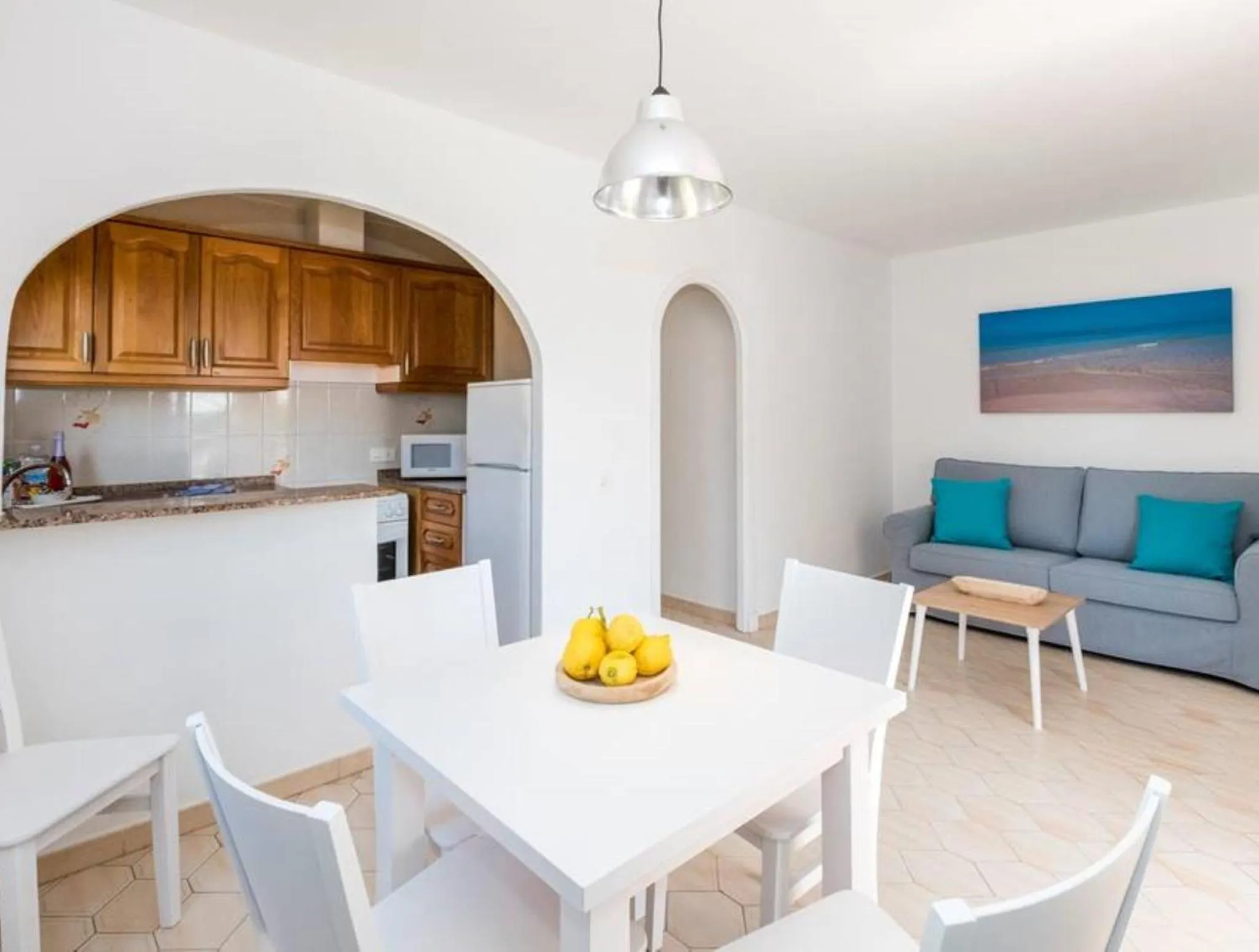 Kitchen or kitchenette in Girasol Garden Superior 2-a