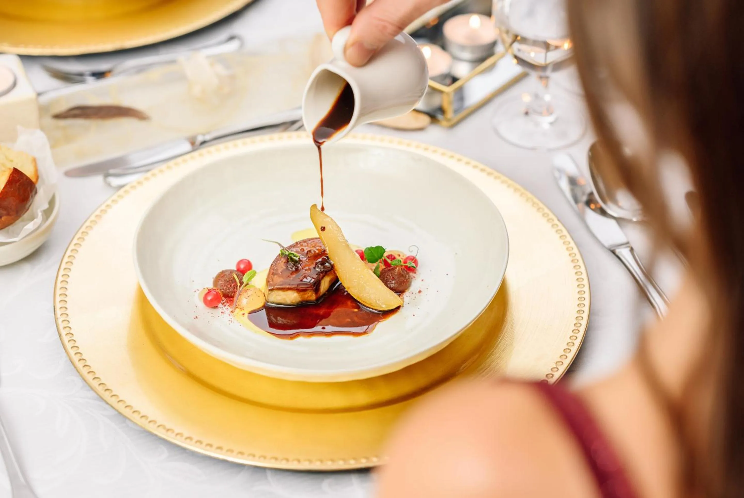 Restaurant/places to eat in Hotel Elizabeth