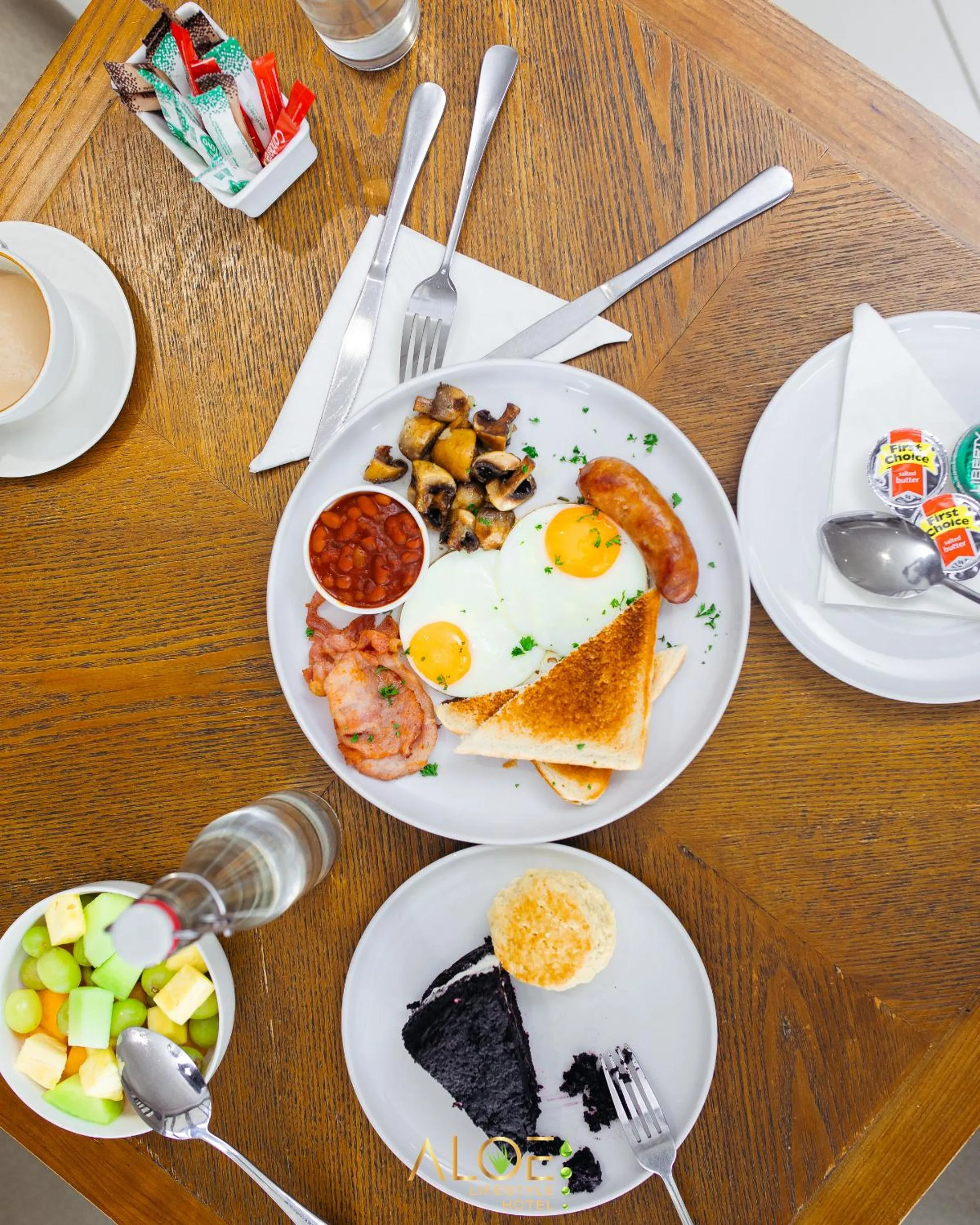 Food and drinks in Aloe Lifestyle Hotel