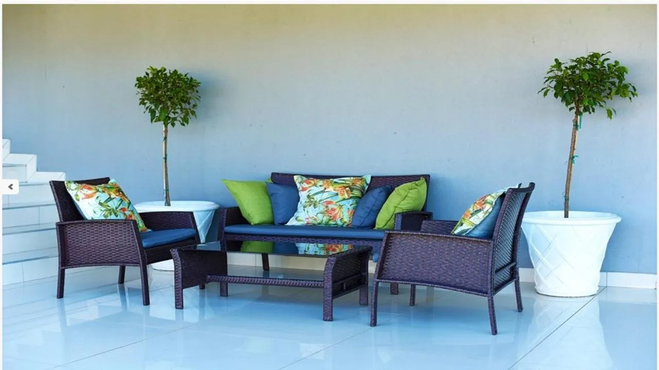 Restaurant/places to eat in Aloe Lifestyle Hotel