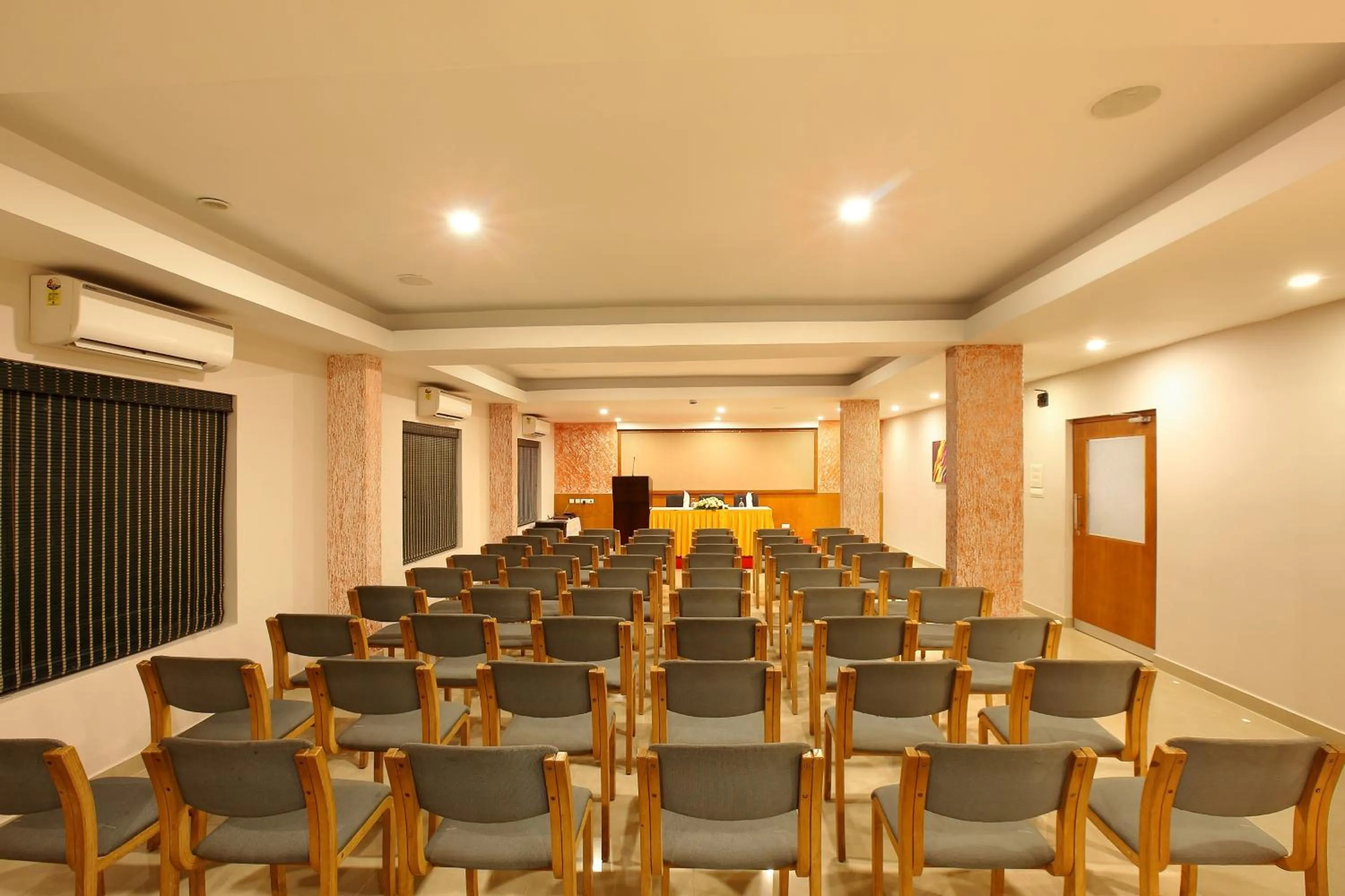 Business facilities in Park Residency Airport Road