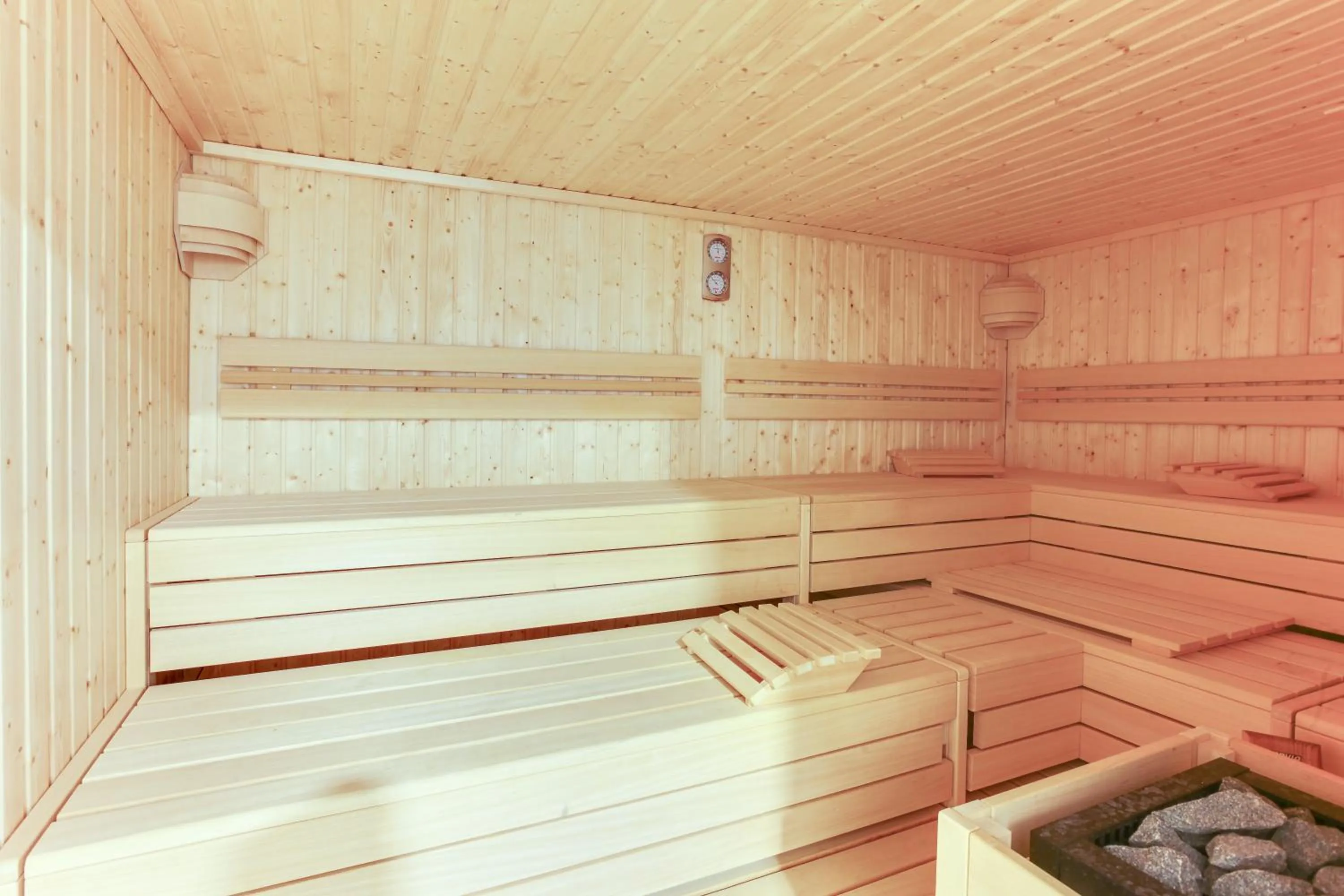 Sauna in All Suites Appart Hôtel - Palaiseau - Massy TGV