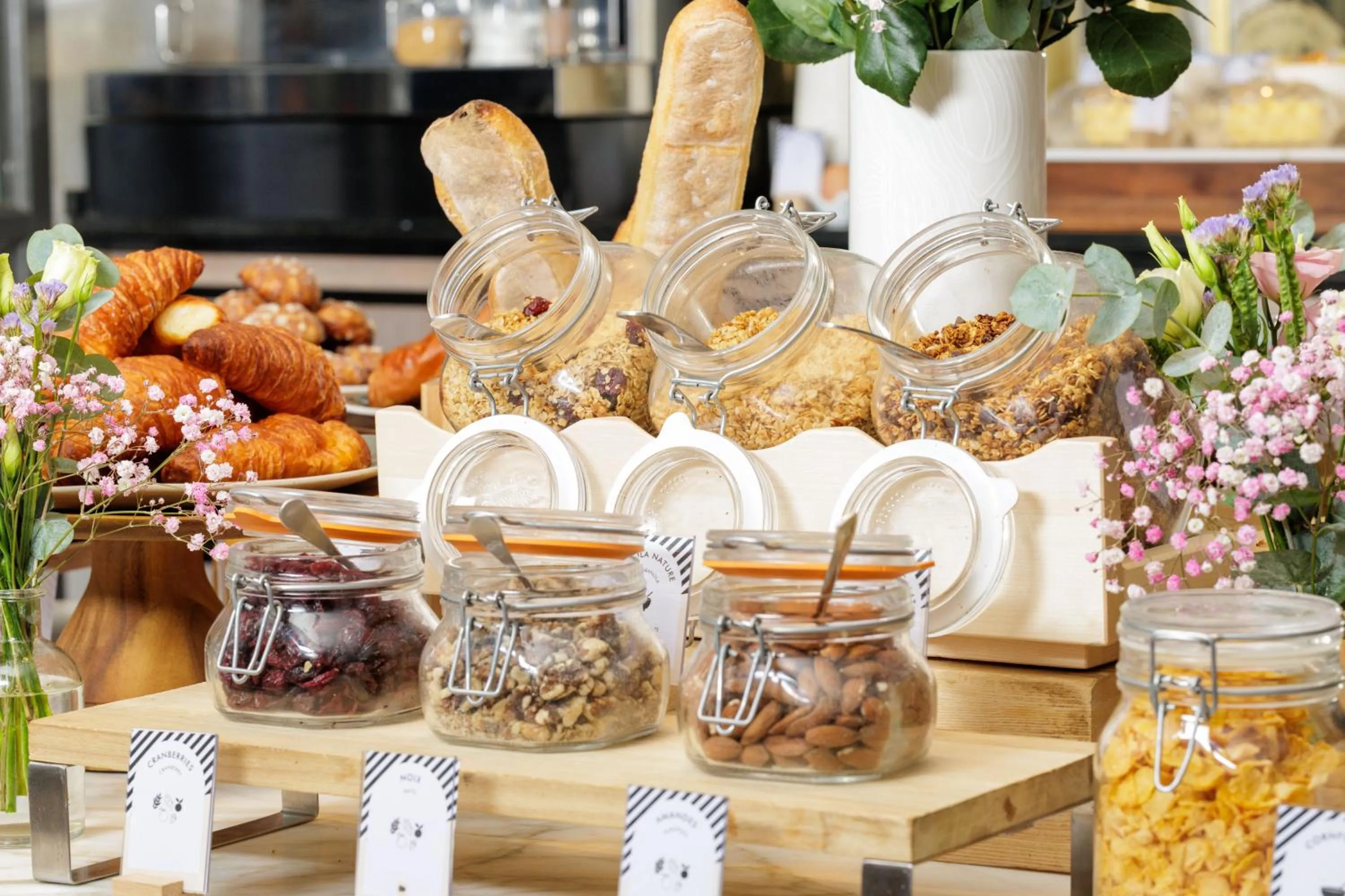 Breakfast in Maison ELLE Paris