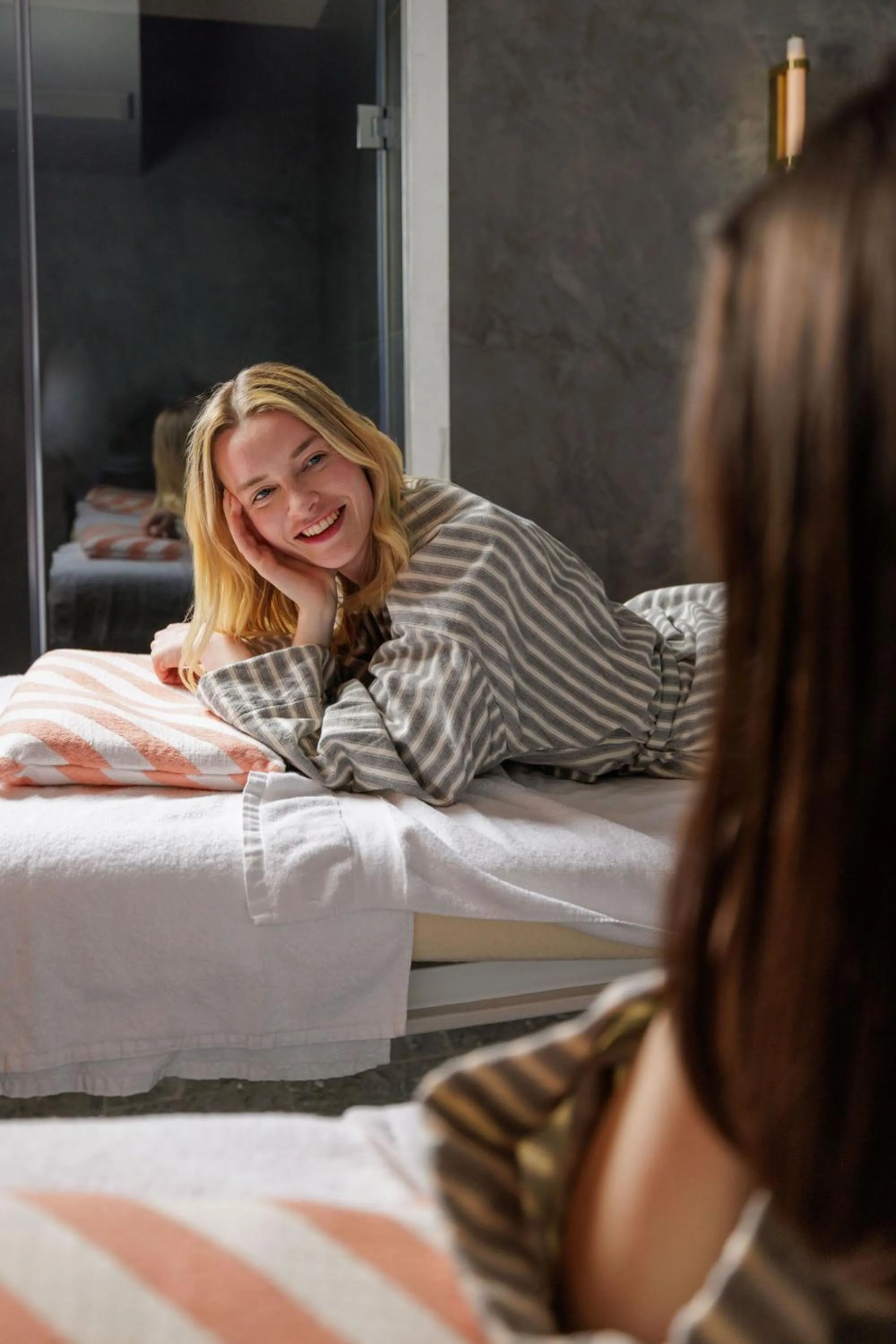 Spa and wellness centre/facilities, Bed in Maison ELLE Paris