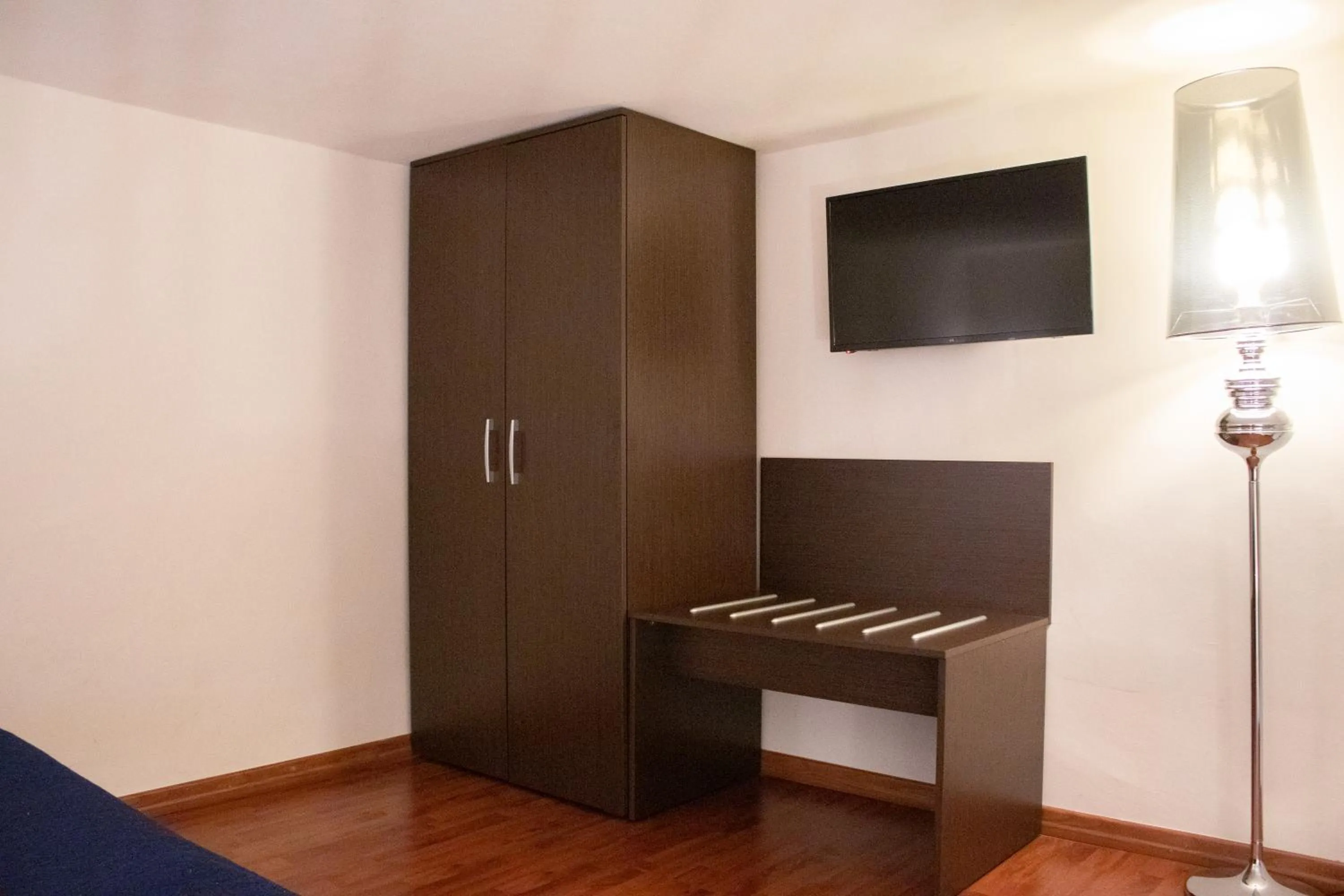 wardrobe in Apollo Suites
