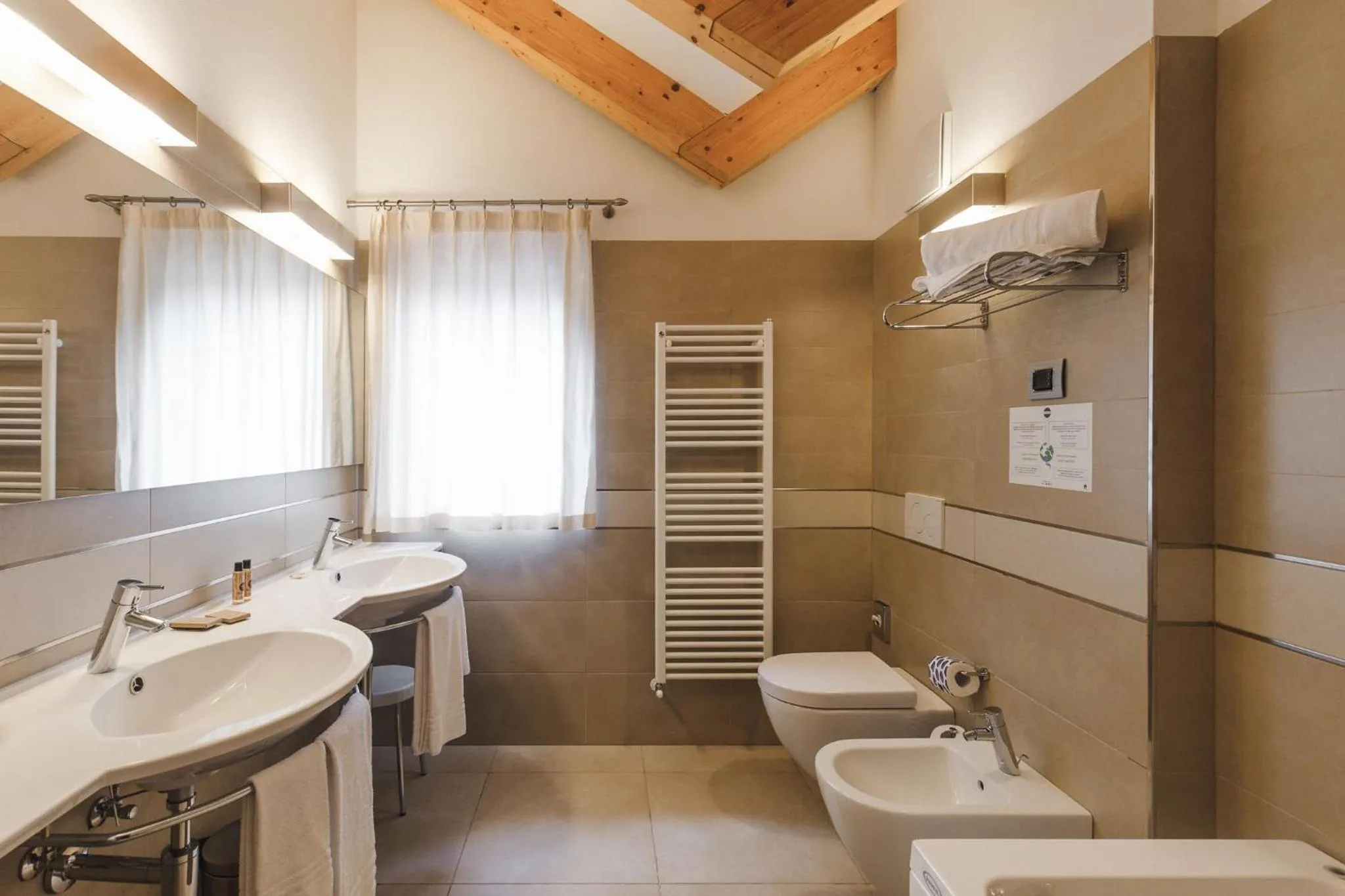 Bathroom in Sayonara Nature & Wellness Hotel