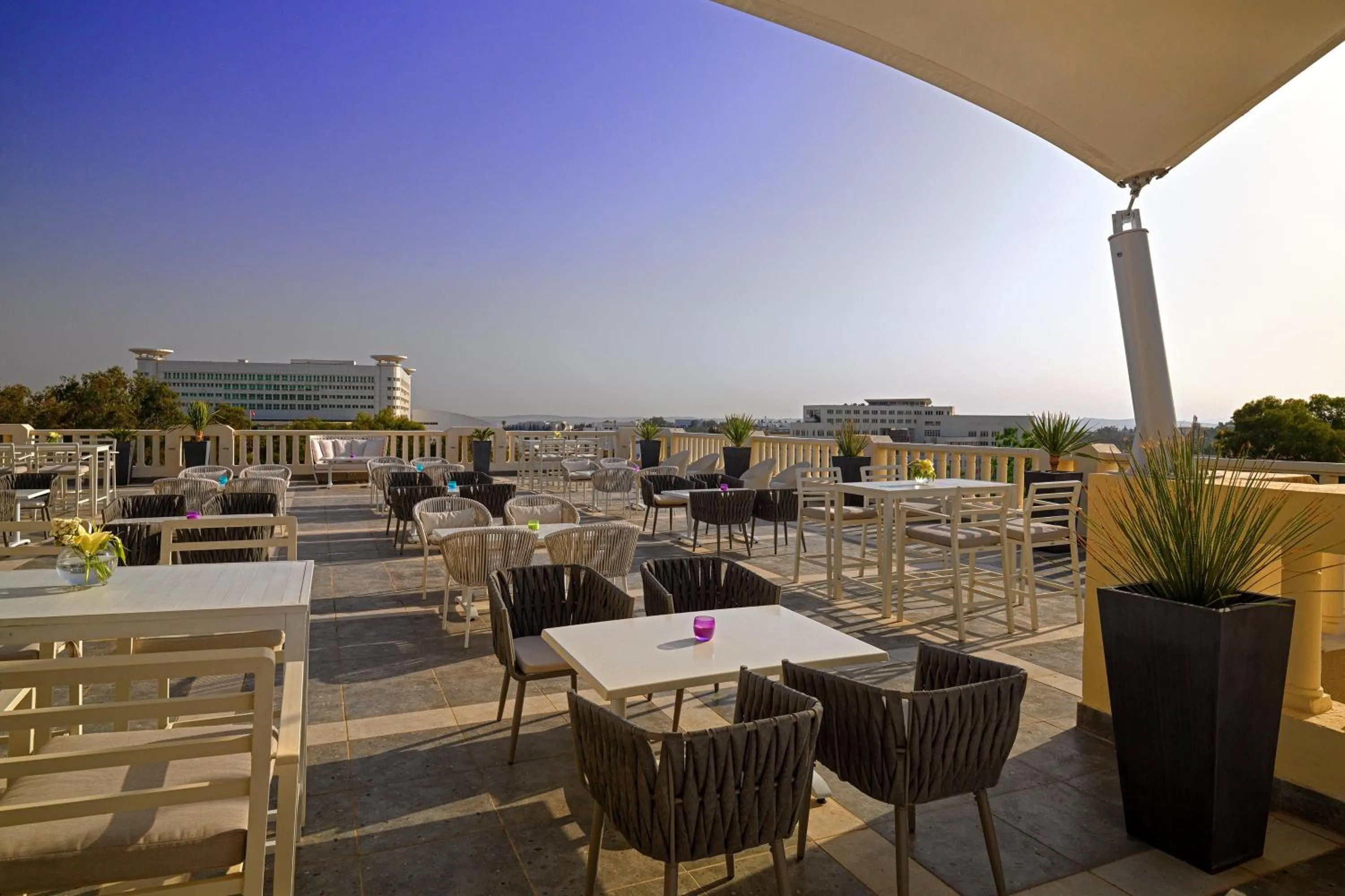 Restaurant/places to eat in Sheraton Tunis Hotel