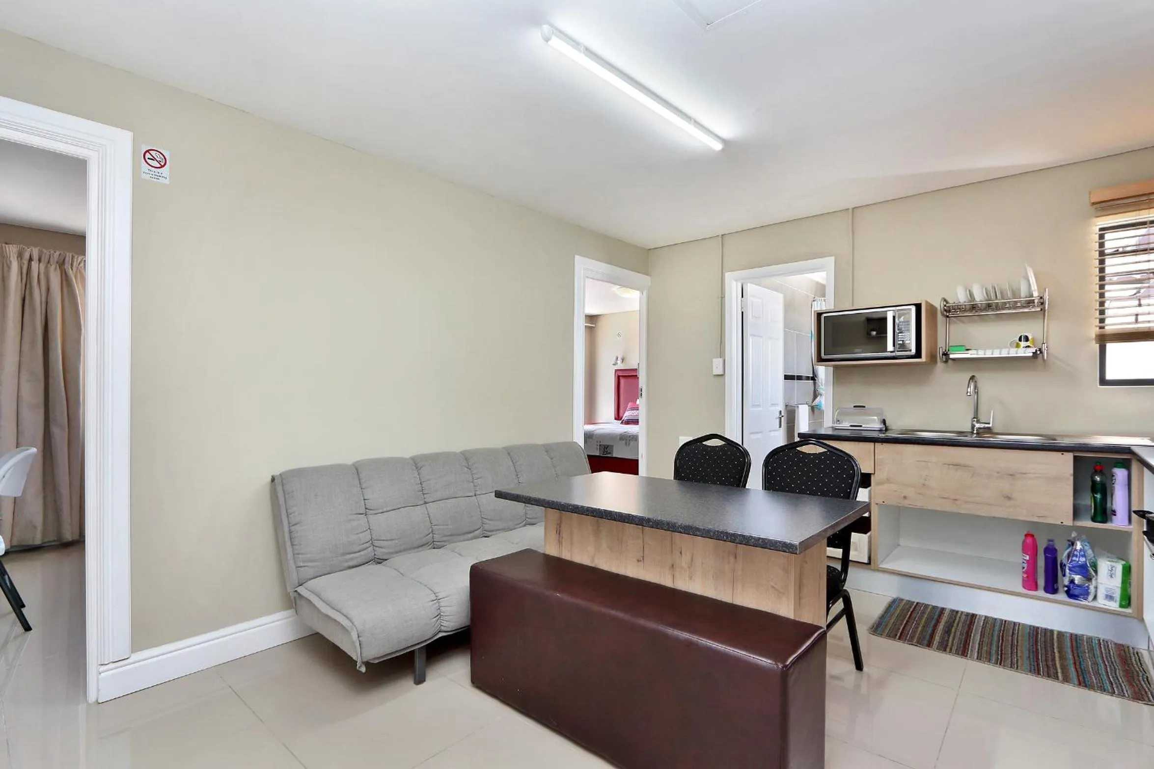 Kitchen or kitchenette in Camdene Guesthouse