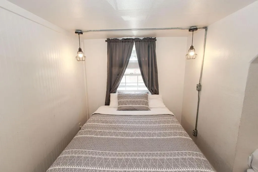 Bed in Shaver Lake Village Hotel