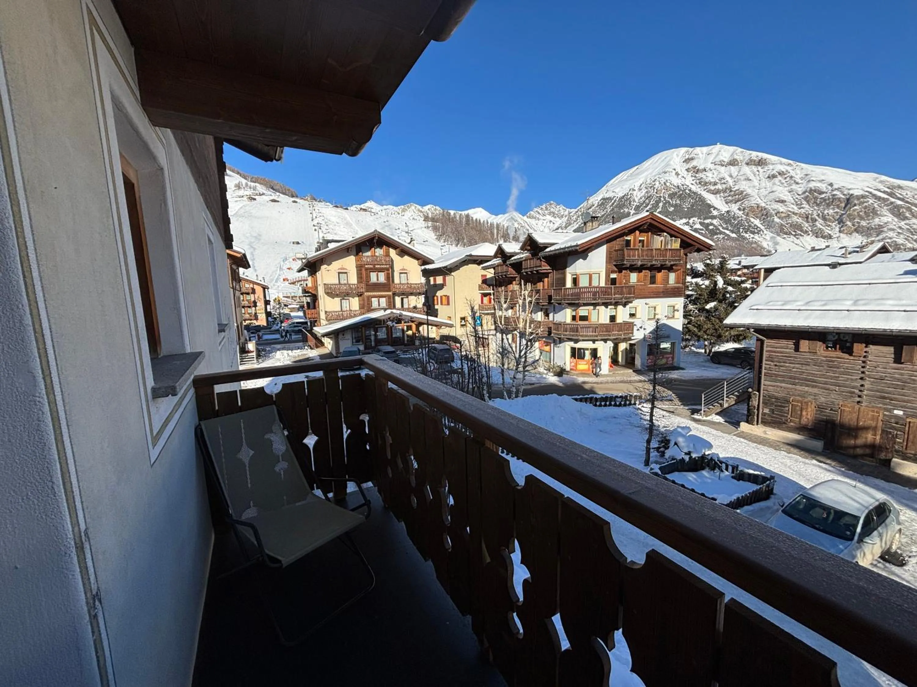 Balcony/Terrace in Hotel Crosal