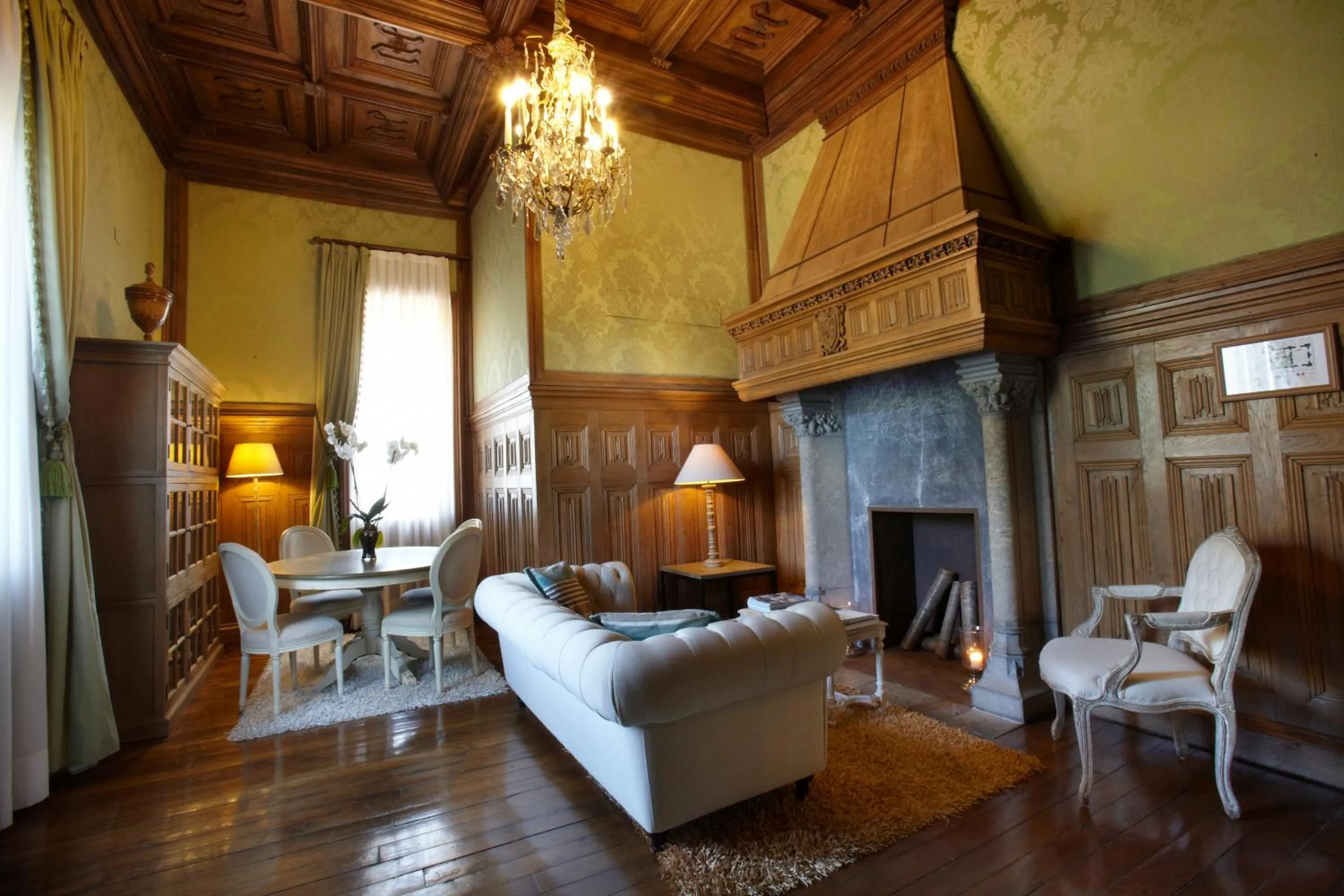 Living room in Hotel Castillo de Arteaga