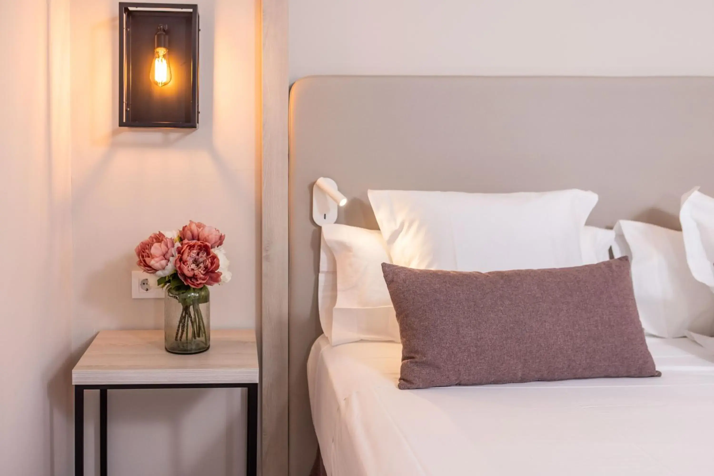 Superior Double Room with Garden View in RVHotels Broquetas Spa Termal Superior Double Room with Garden View in RVHotels Broquetas Spa Termal