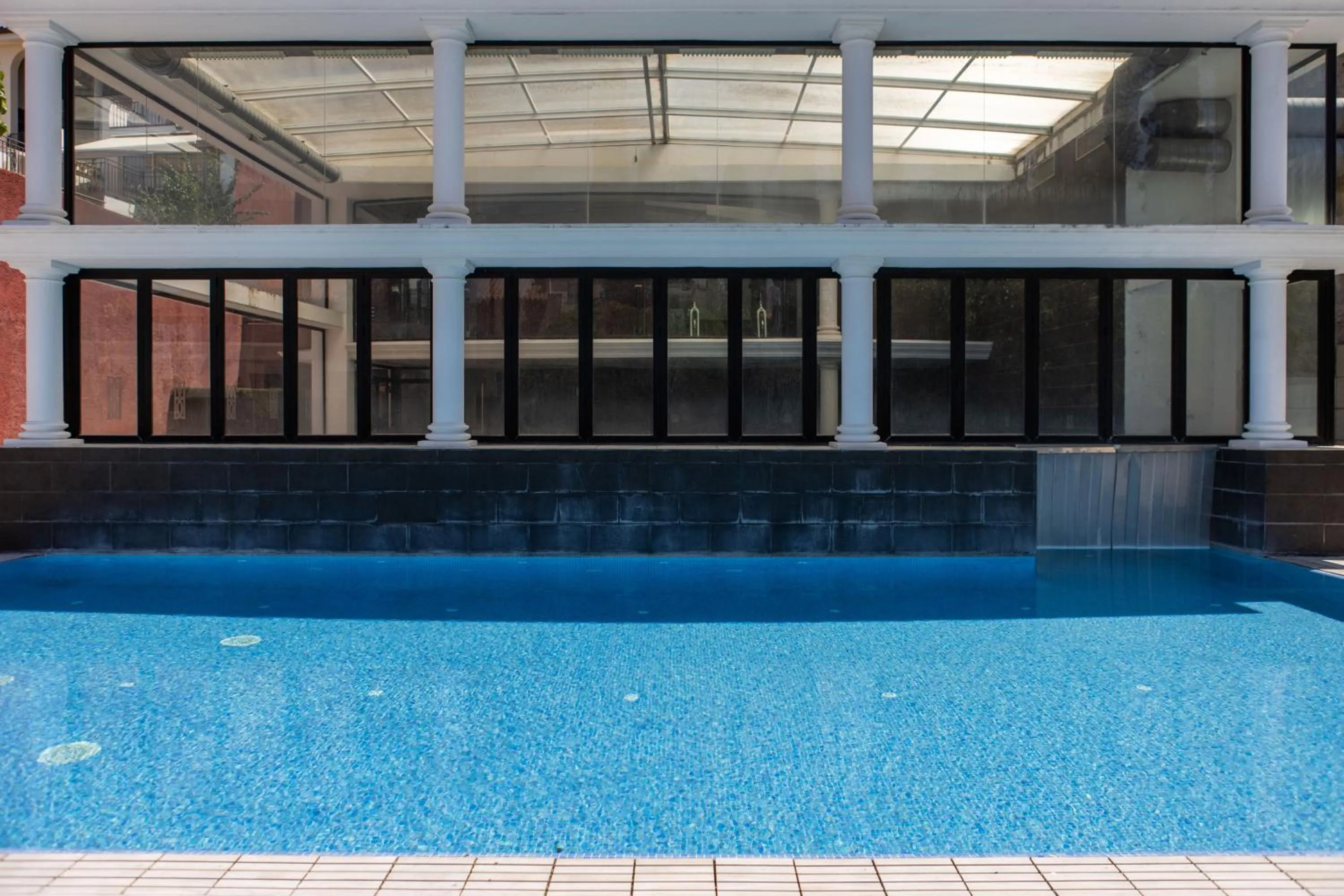 Swimming pool in RVHotels Broquetas Spa Termal