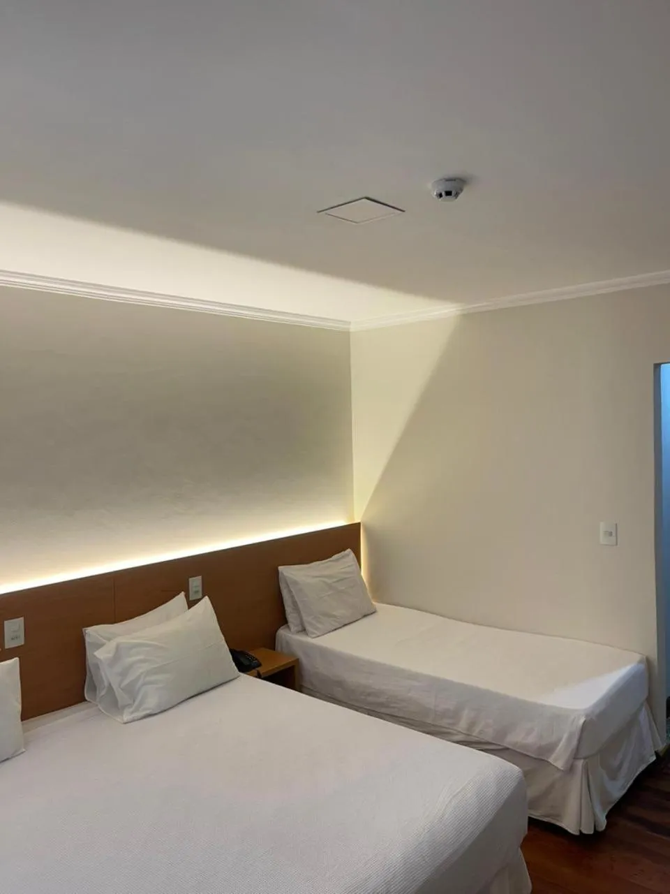 Bedroom, Bed in Colonial Plaza Hotel Pindamonhangaba