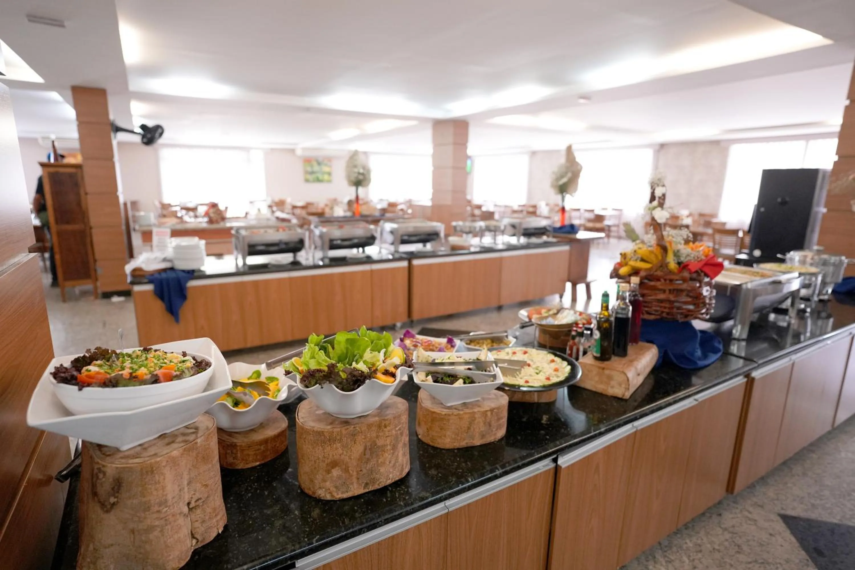 Restaurant/places to eat in Colonial Plaza Hotel Pindamonhangaba