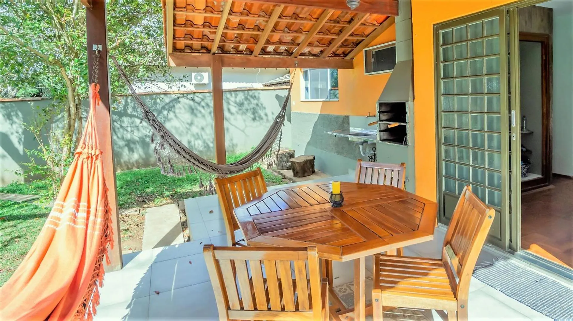 BBQ facilities in Chalé Bosque Do Barreiro