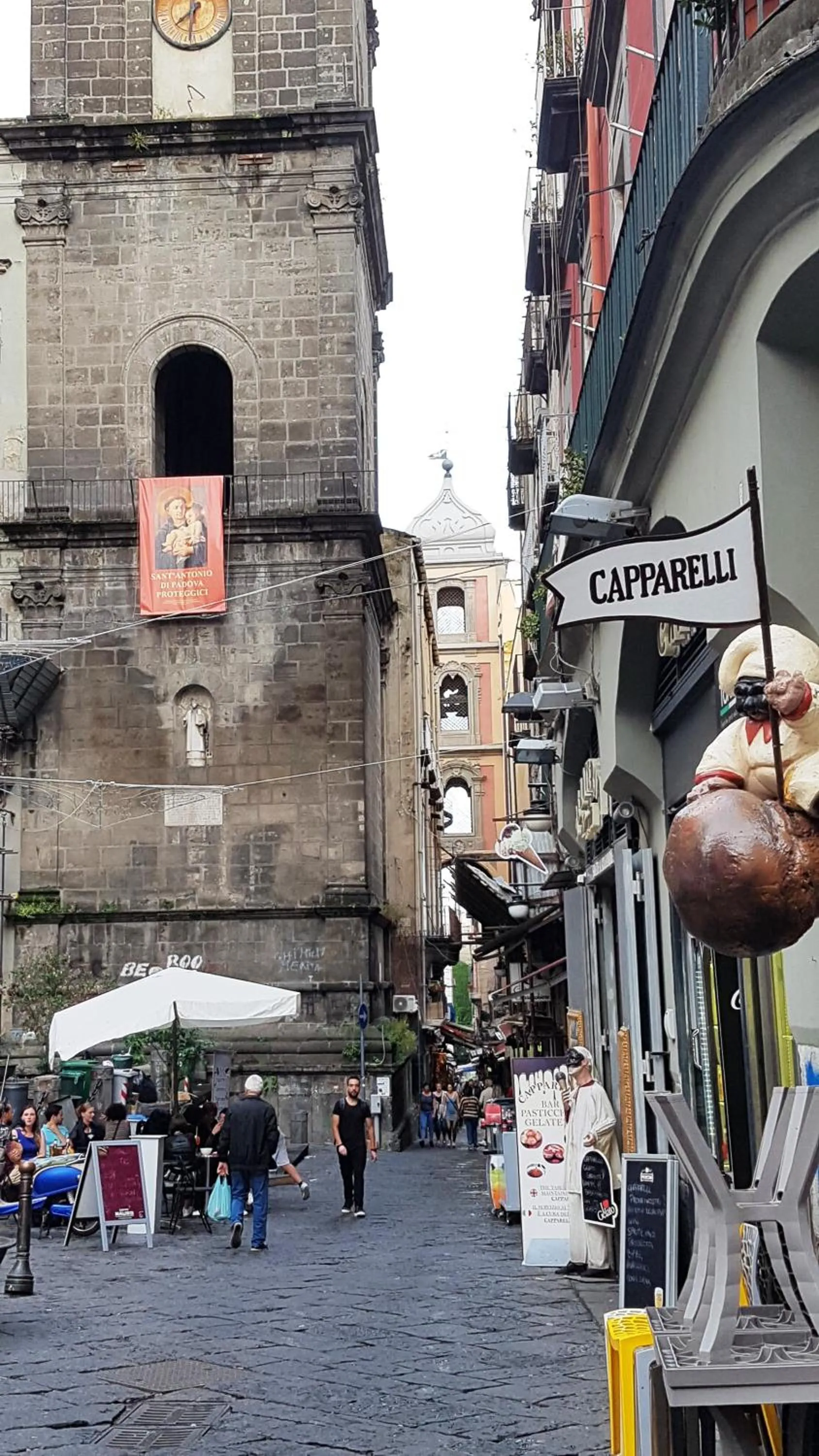 Street view in Metro duomo b&b