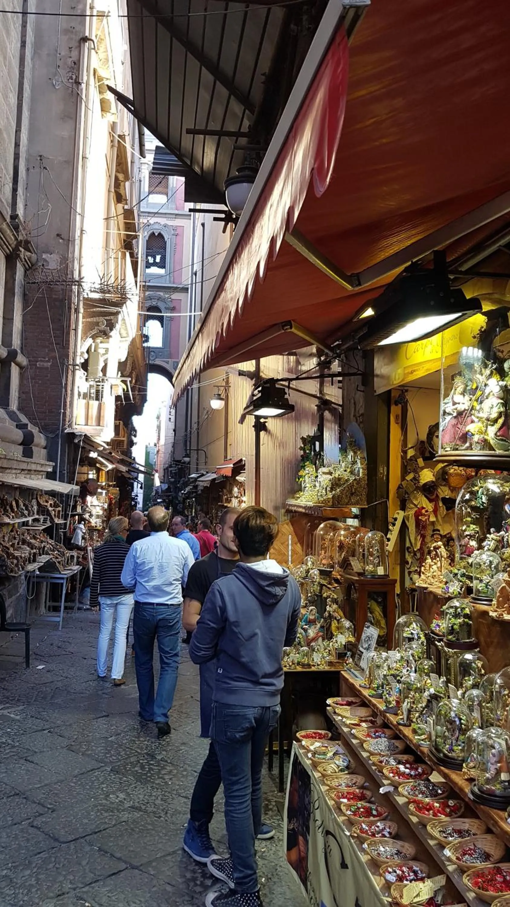 Shopping Area in Metro duomo b&b