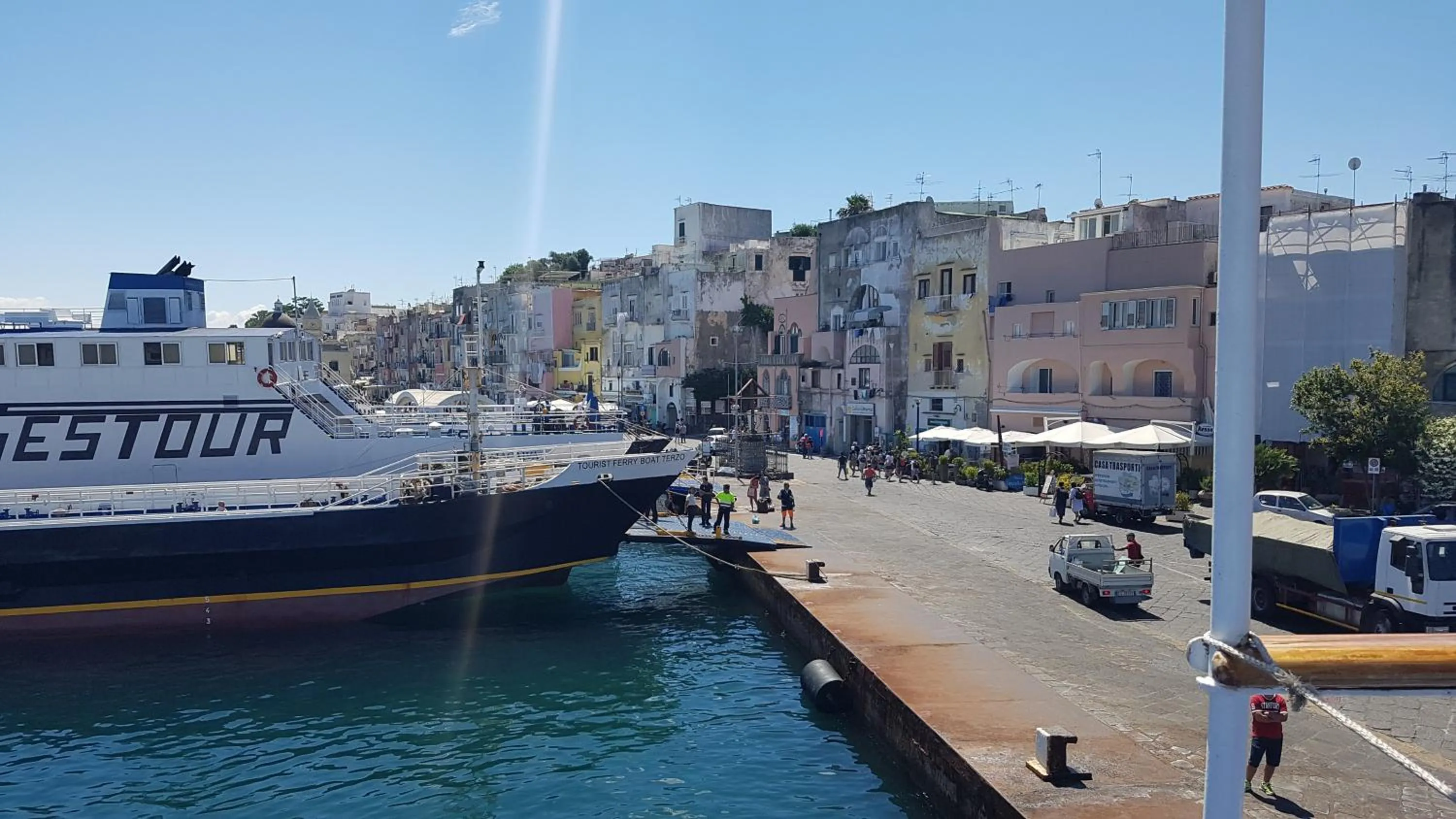 Sea view in Metro duomo b&b