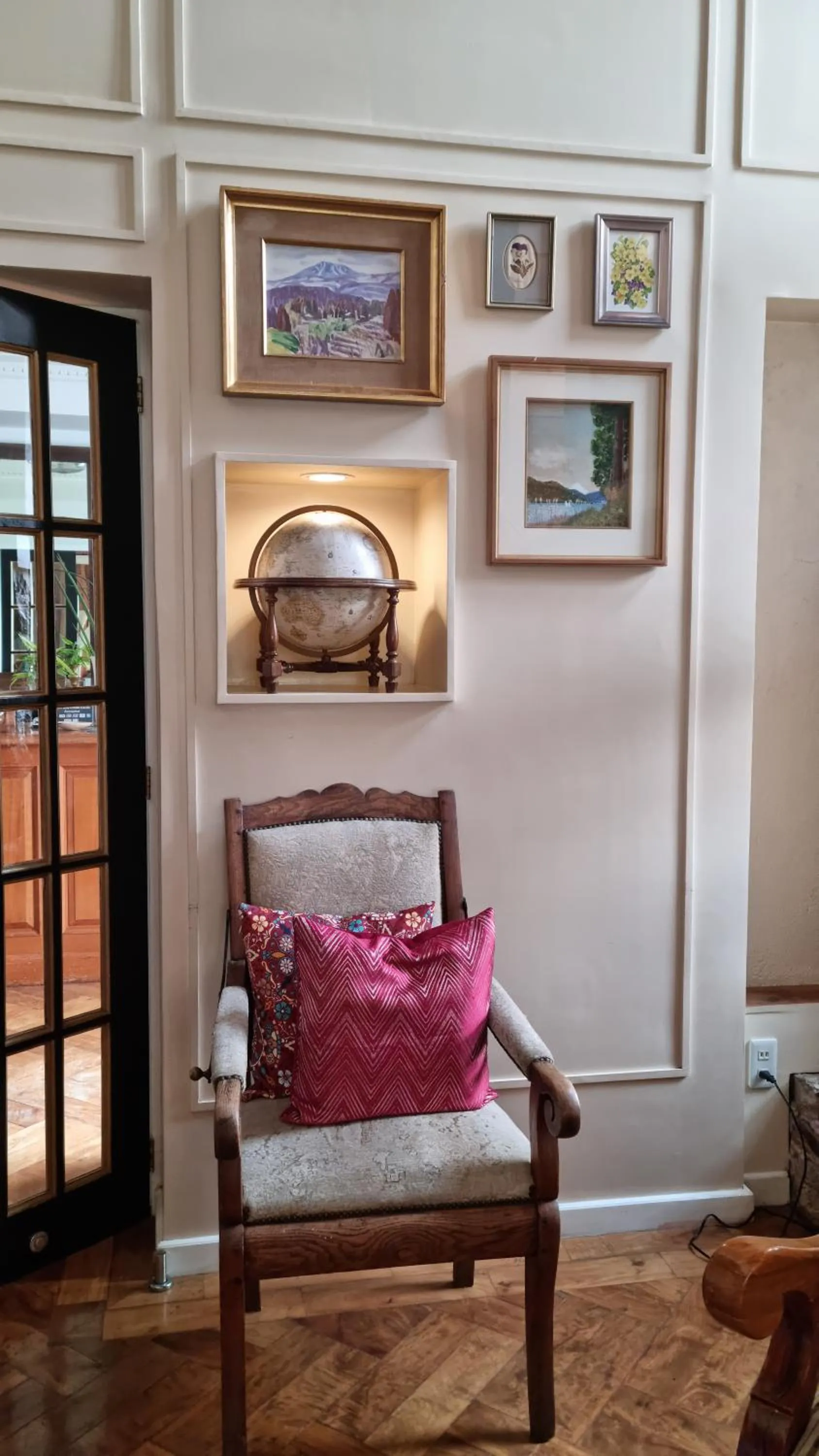 Living room in Guest Haven Chalet Baguio Bed and Breakfast