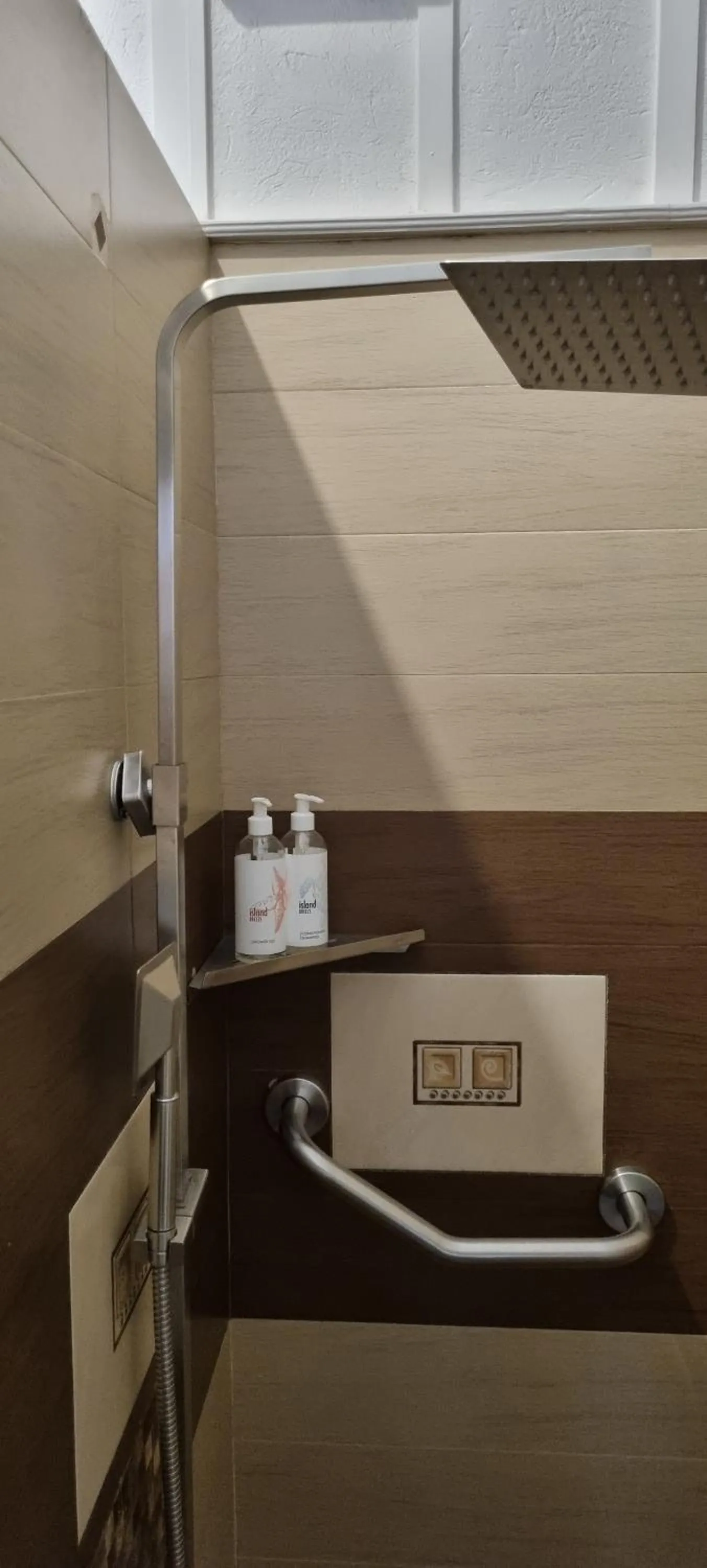 Bathroom in Guest Haven Chalet Baguio Bed and Breakfast